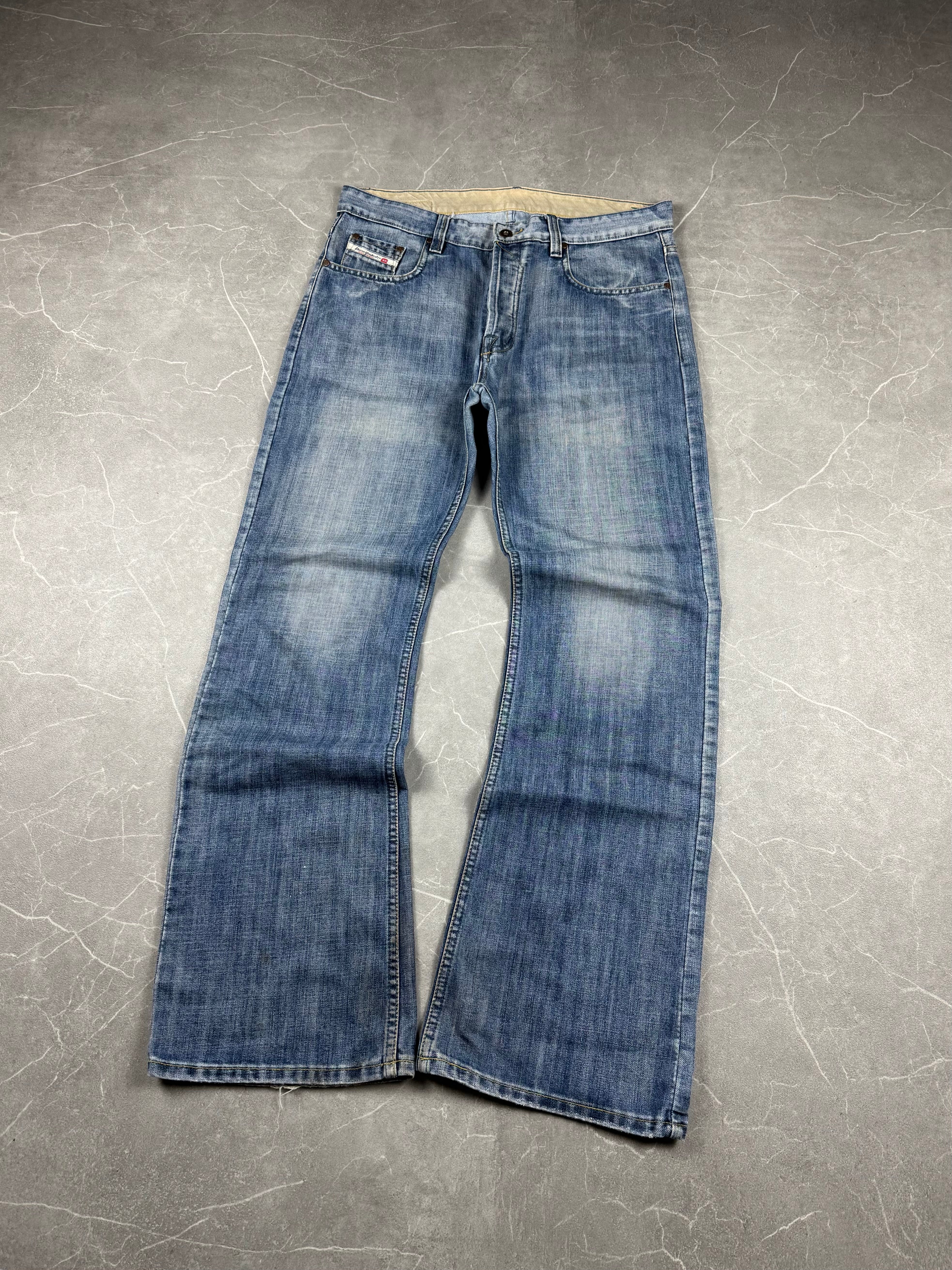 Diesel Bootcut Jeans (L)