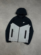 Nike Tech Fleece Jacke (S)