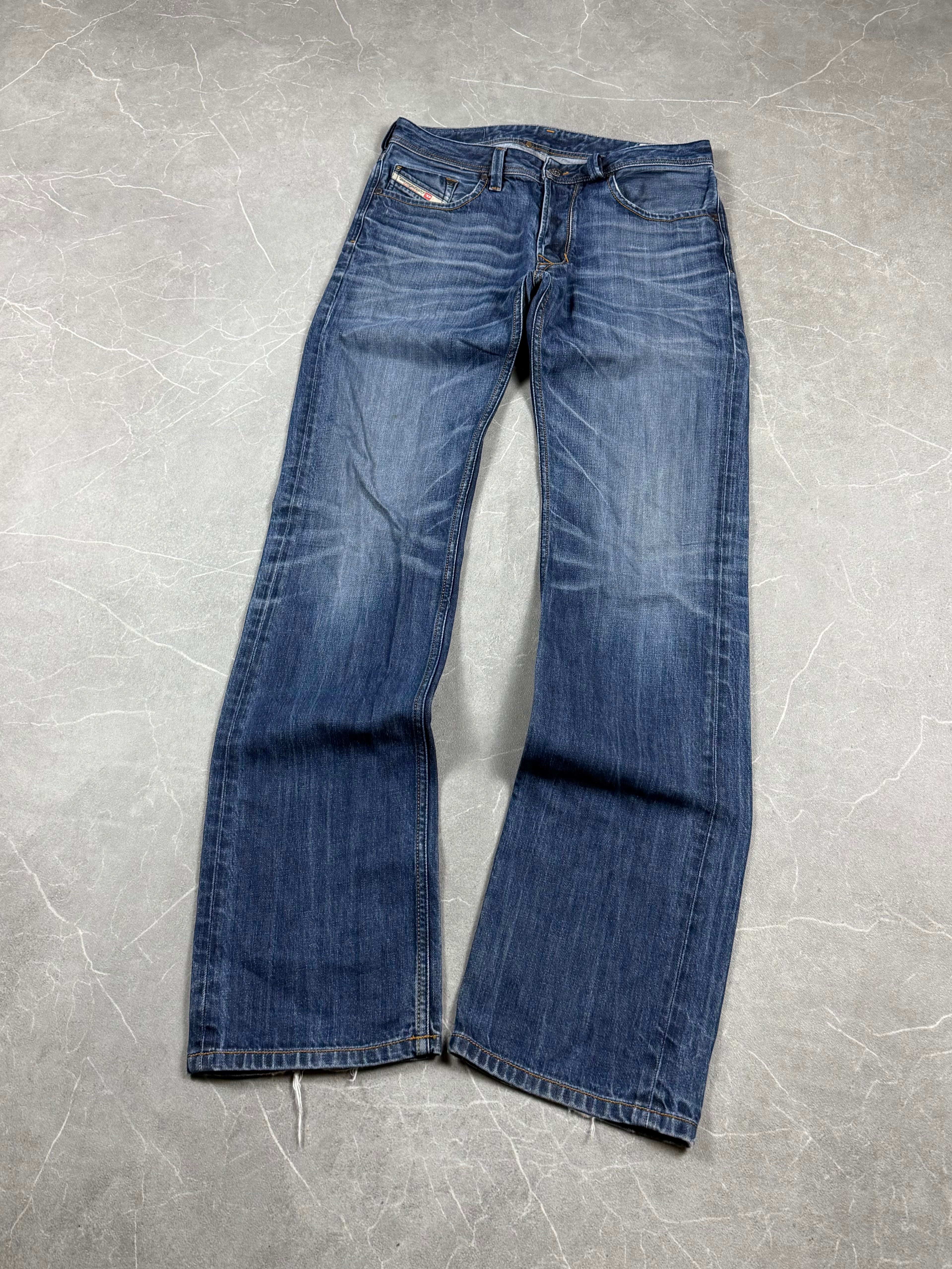 Diesel washed Slim/Straight Jeans (M-L)