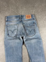 Levi's straight Jeans (S-M)