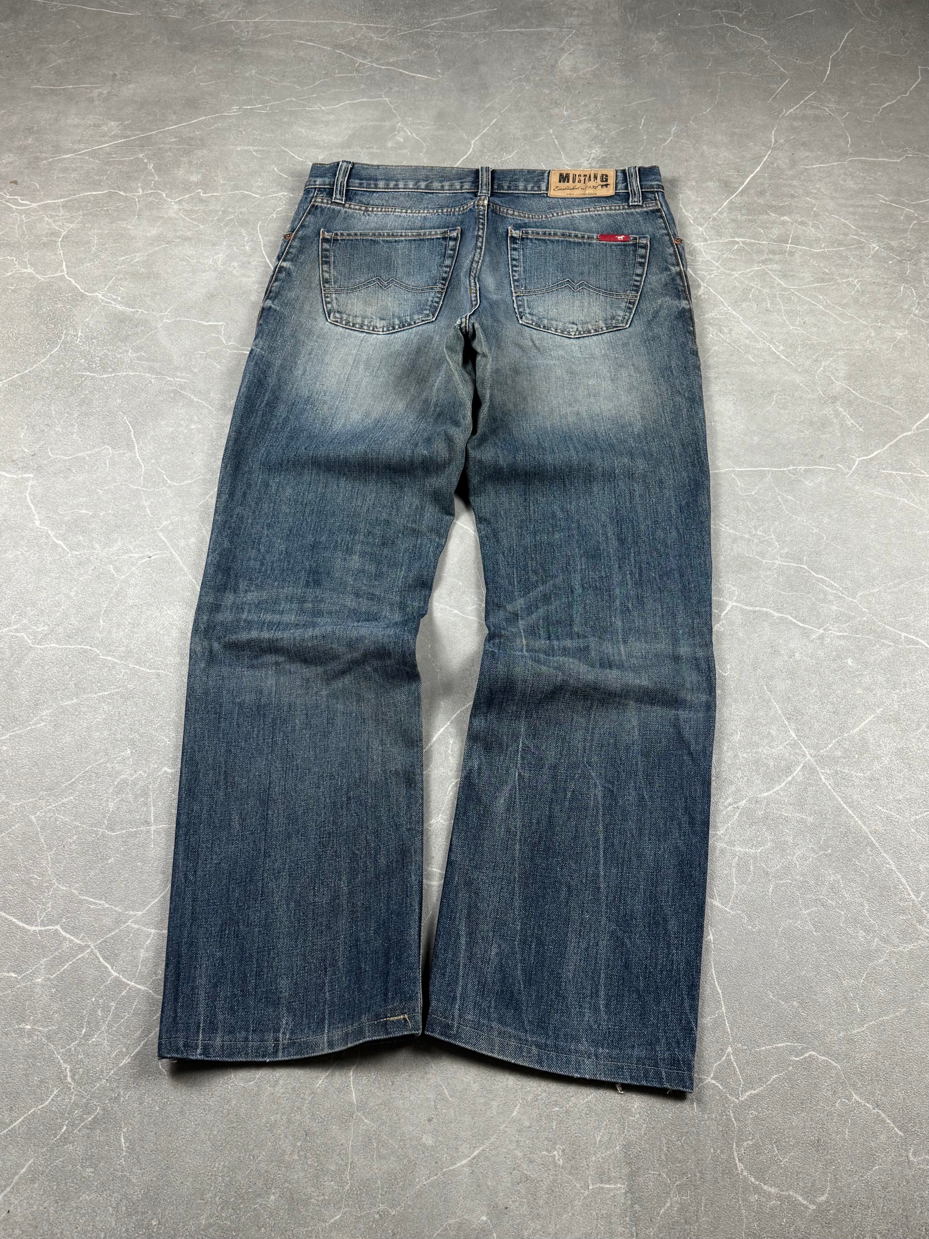 Mustang Straight Jeans (M)