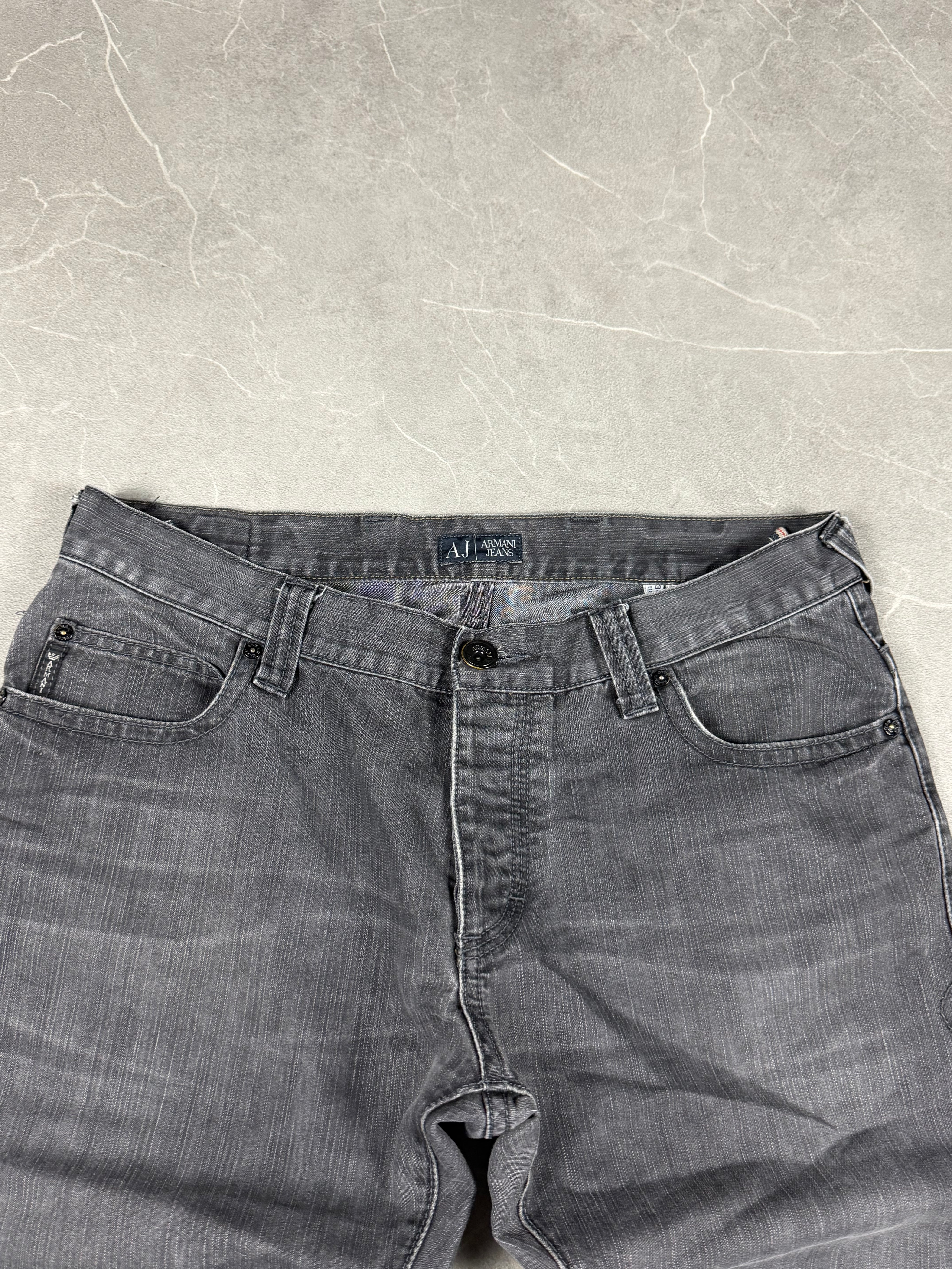 Armani Vintage Straight Fit Jeans (M)