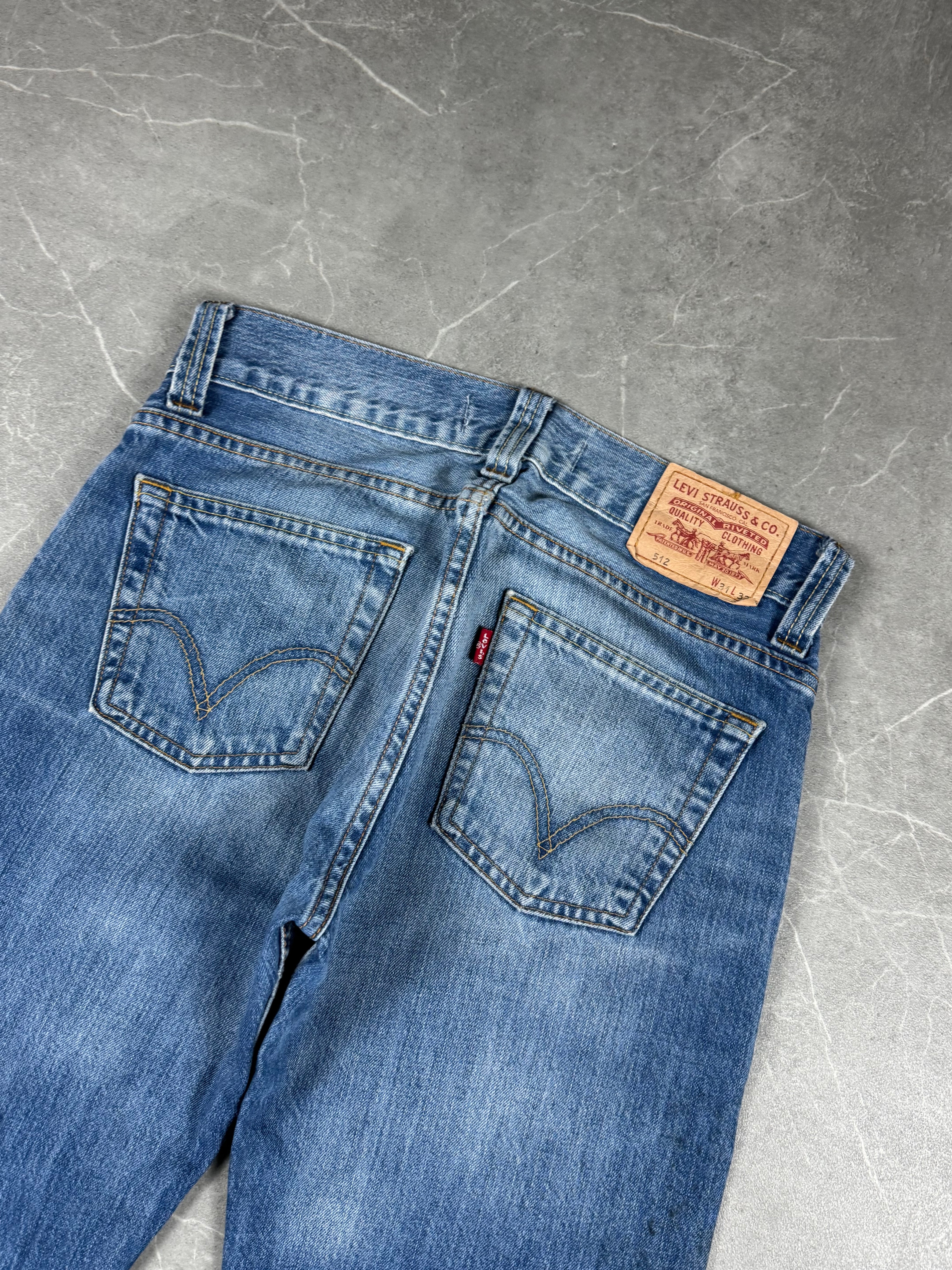 Levi's Bootcut Jeans (S-M)