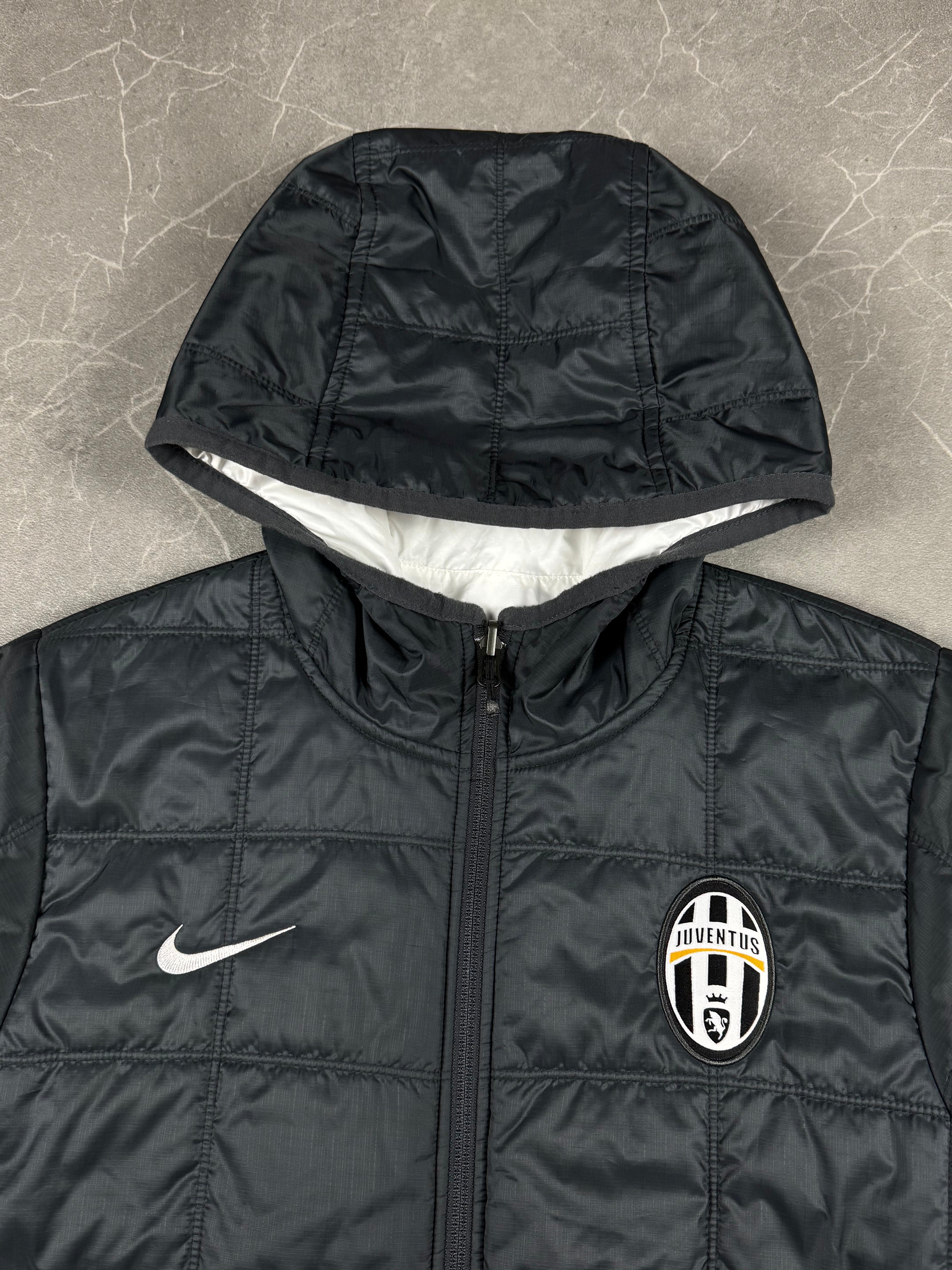 Wendbare Nike x Juventus Jacke (S-M)