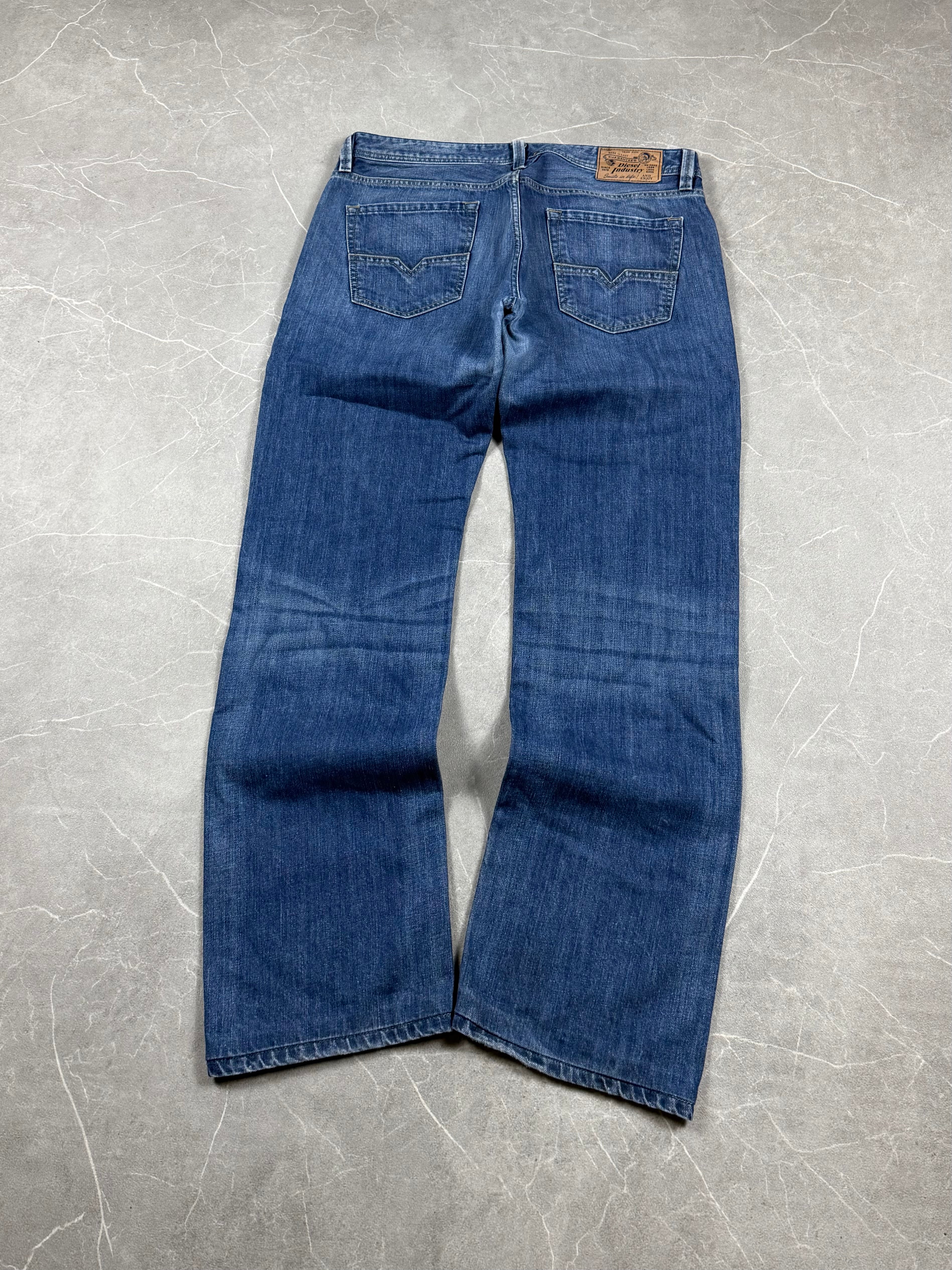 Diesel vintage Straight Jeans (M)