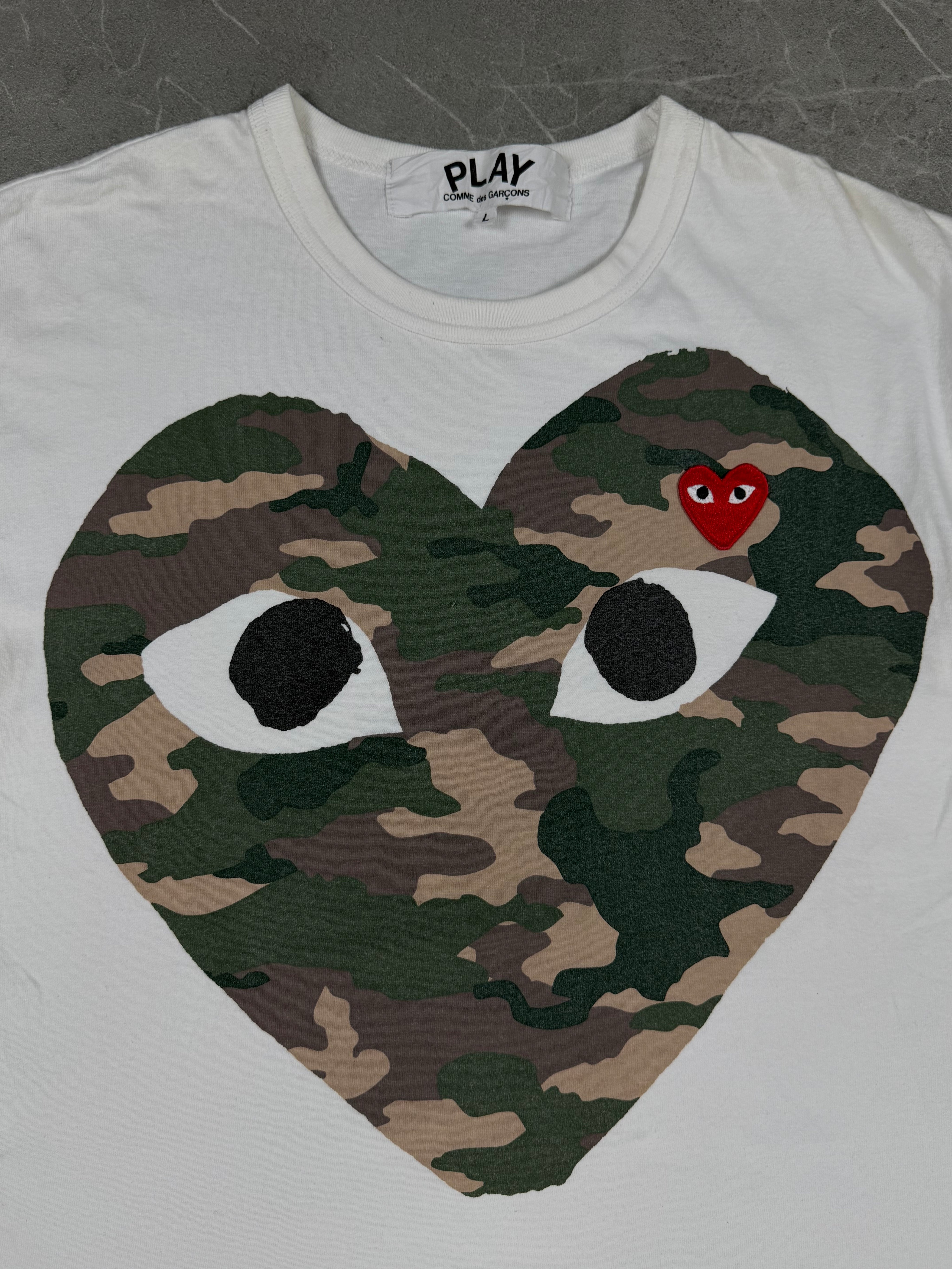 Comme des Garçons camo Heart Tee (S)