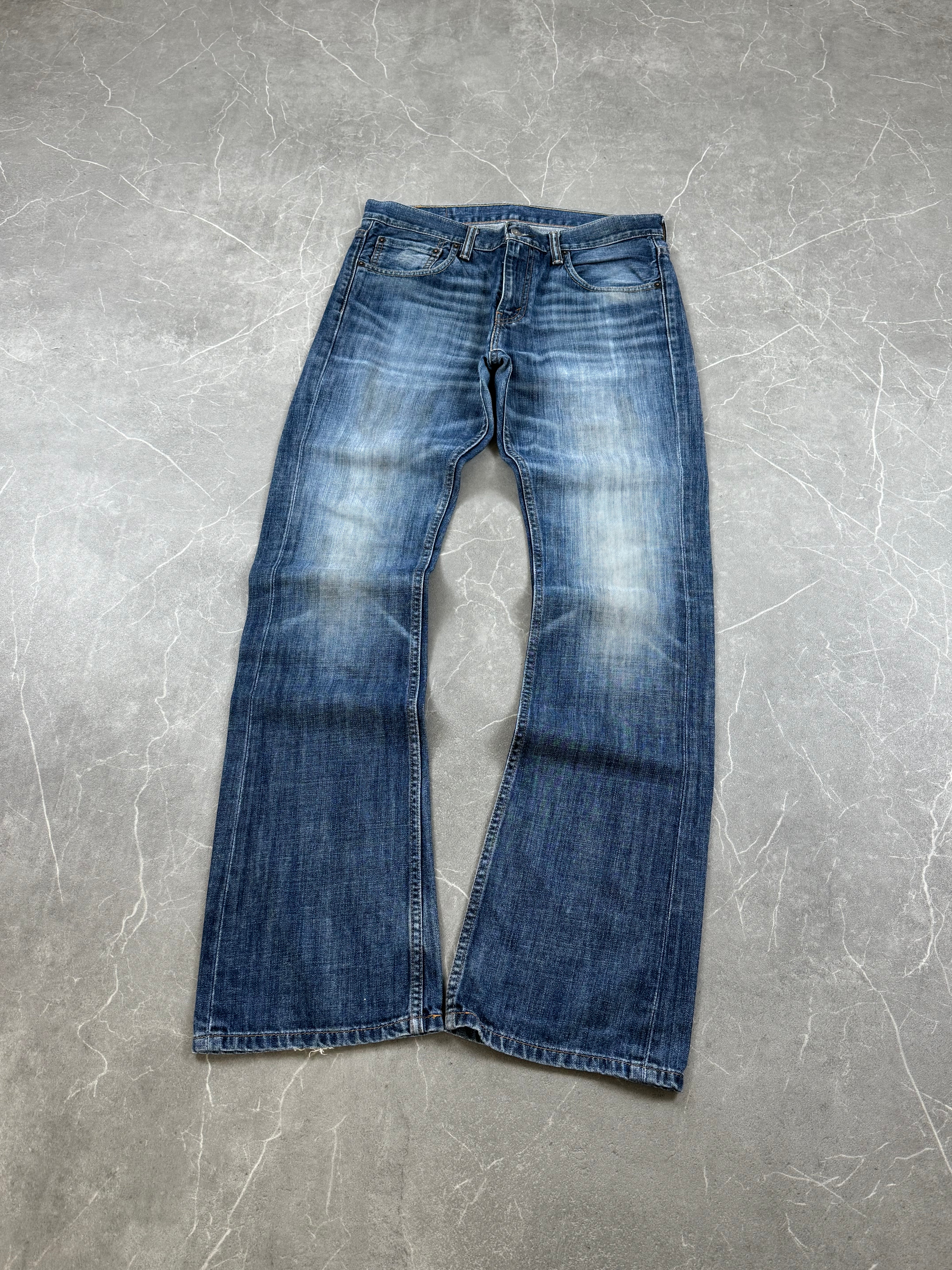Levi's Bootcut Jeans (L-XL)