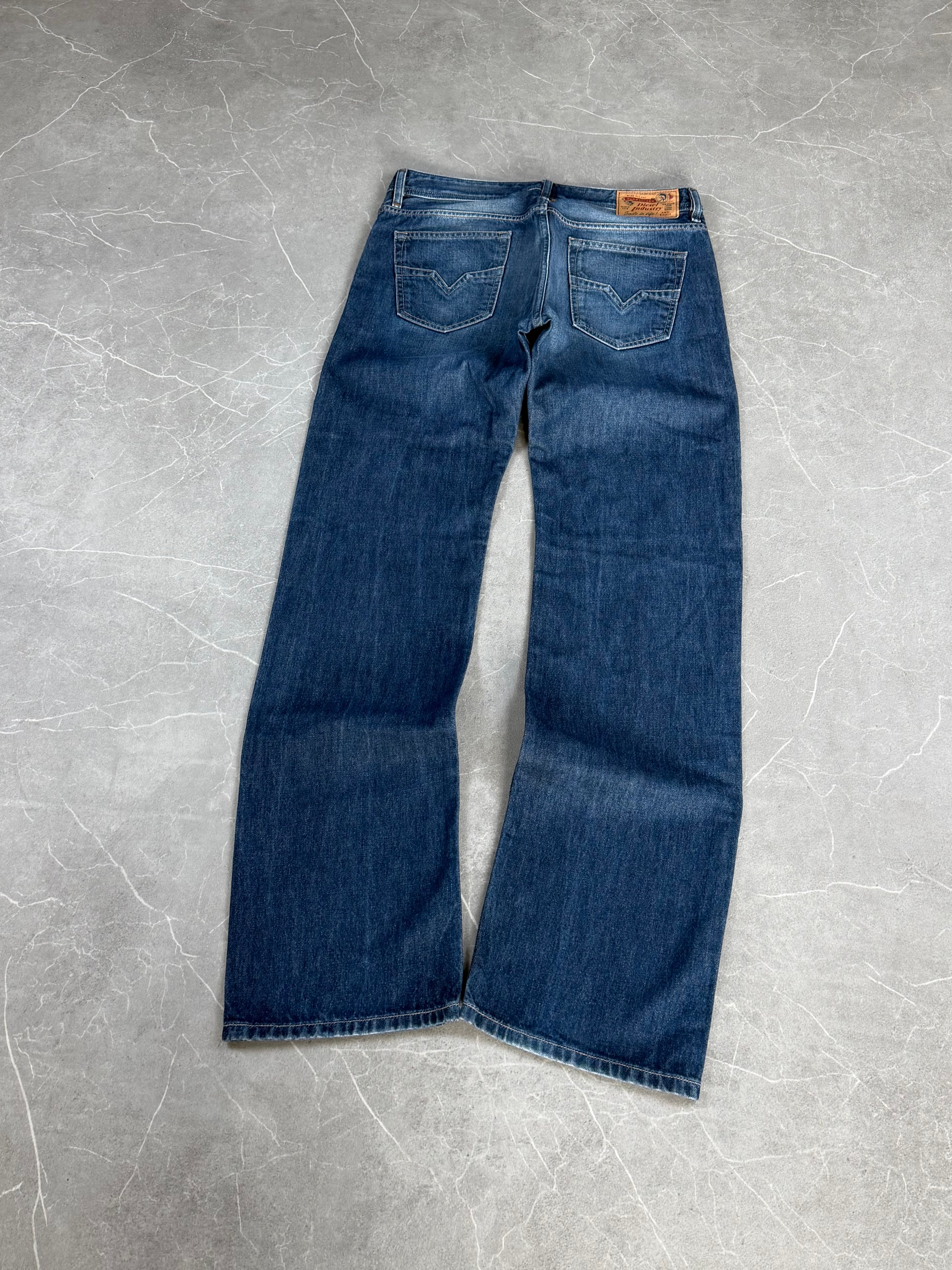 Diesel vintage Straight Jeans (S-M)