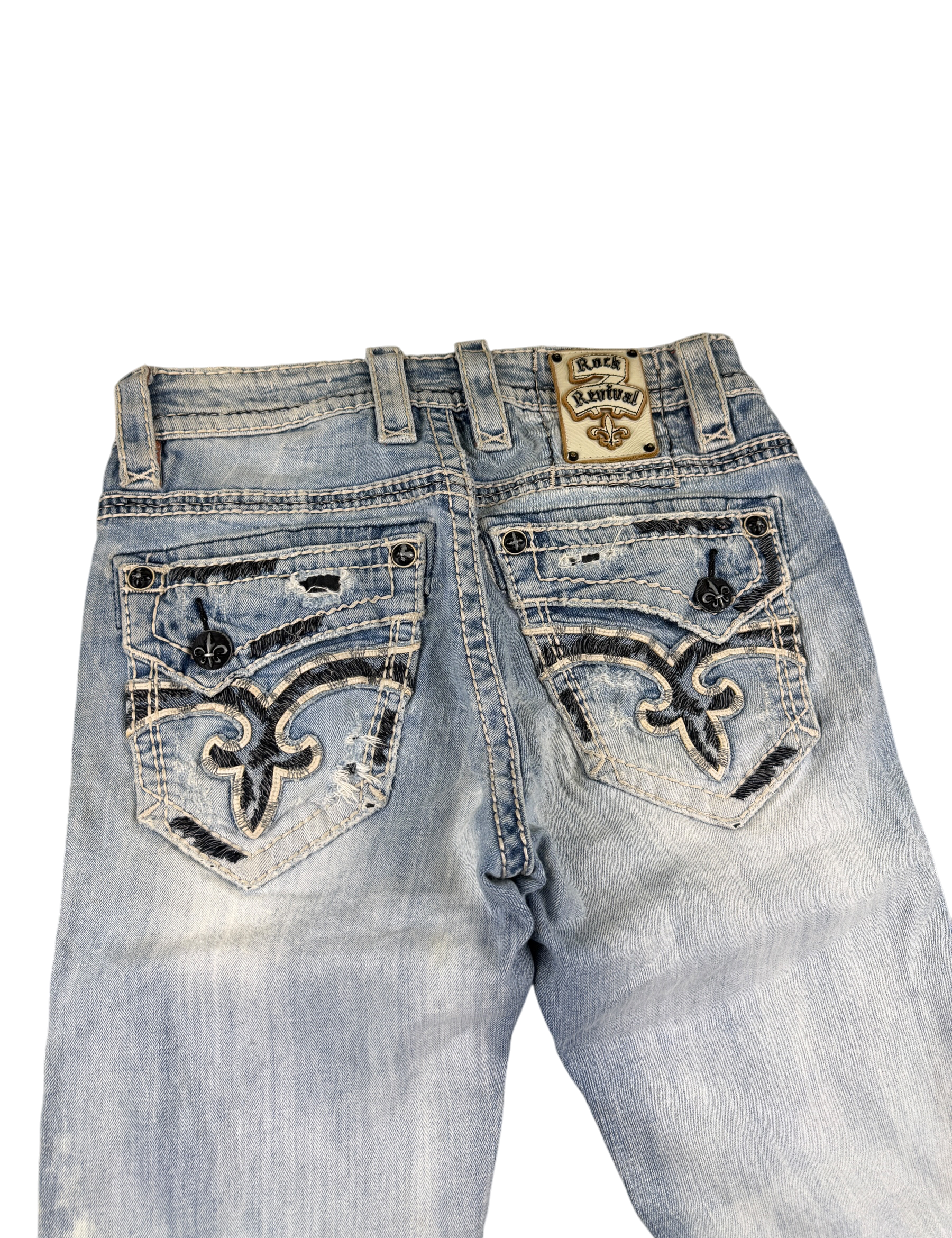 DC33BD74-8D53-4F95-9413-5387CDF66407.png
