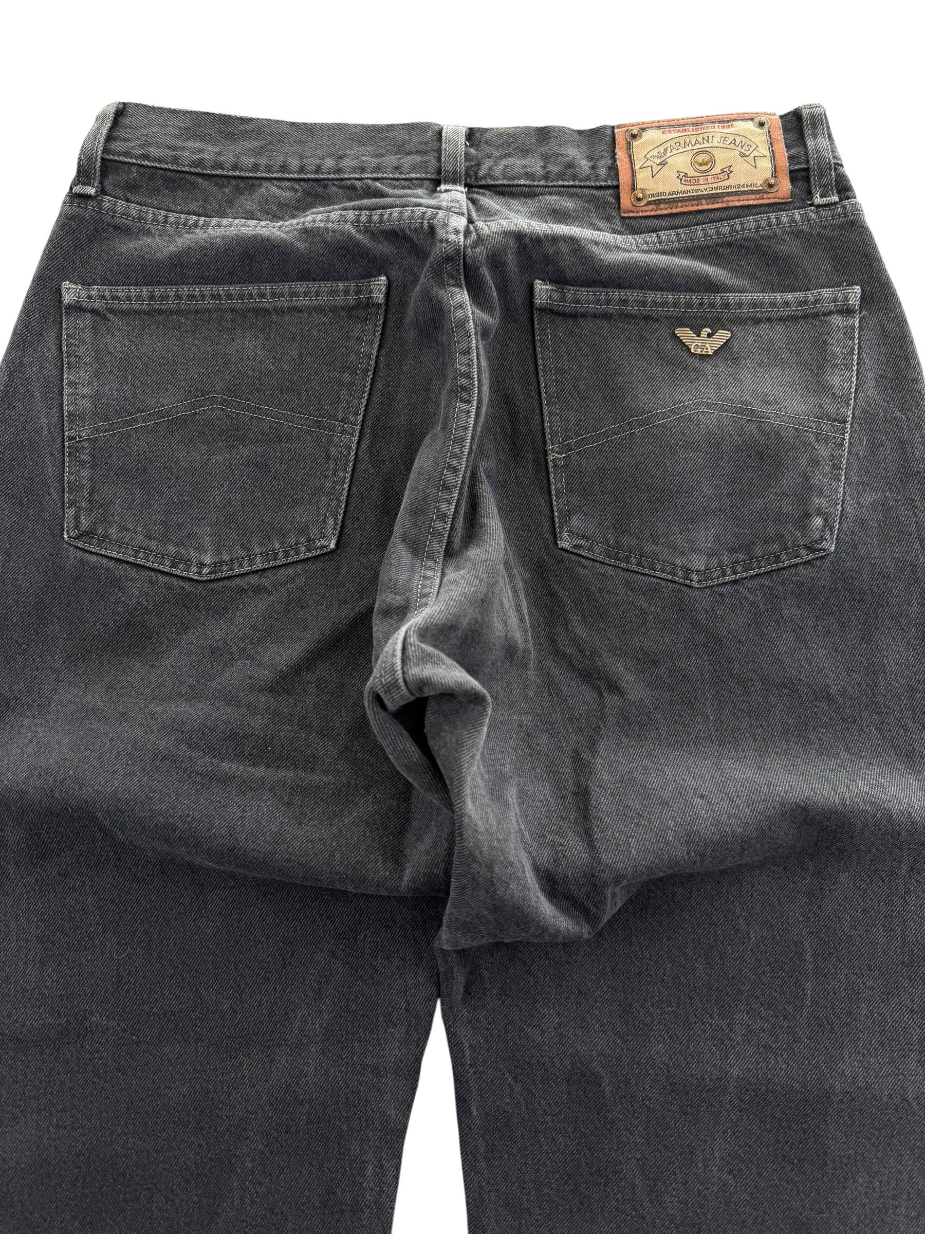 Armani Straightfit Jeans (S-M)