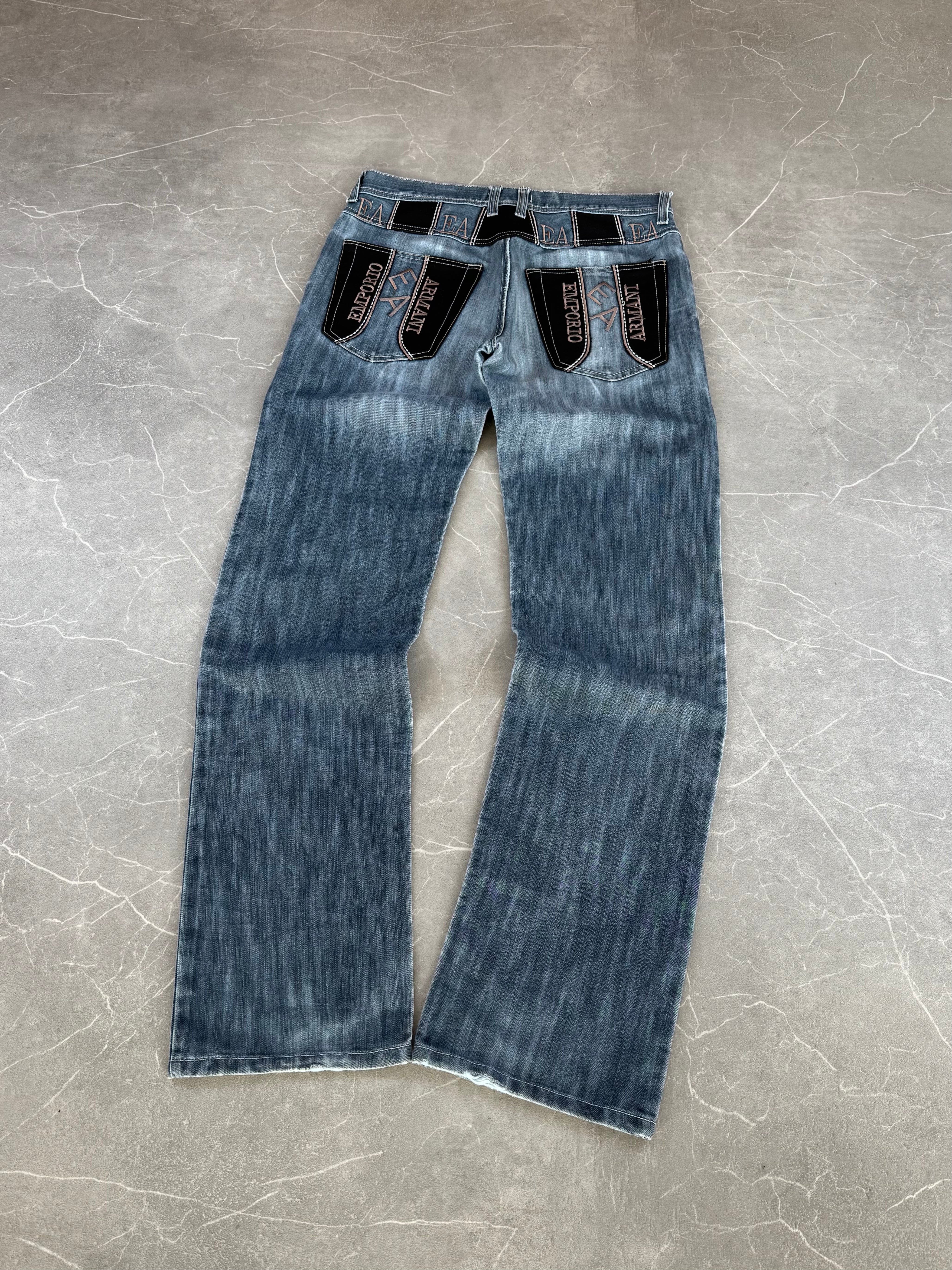 Armani Jeans (L)