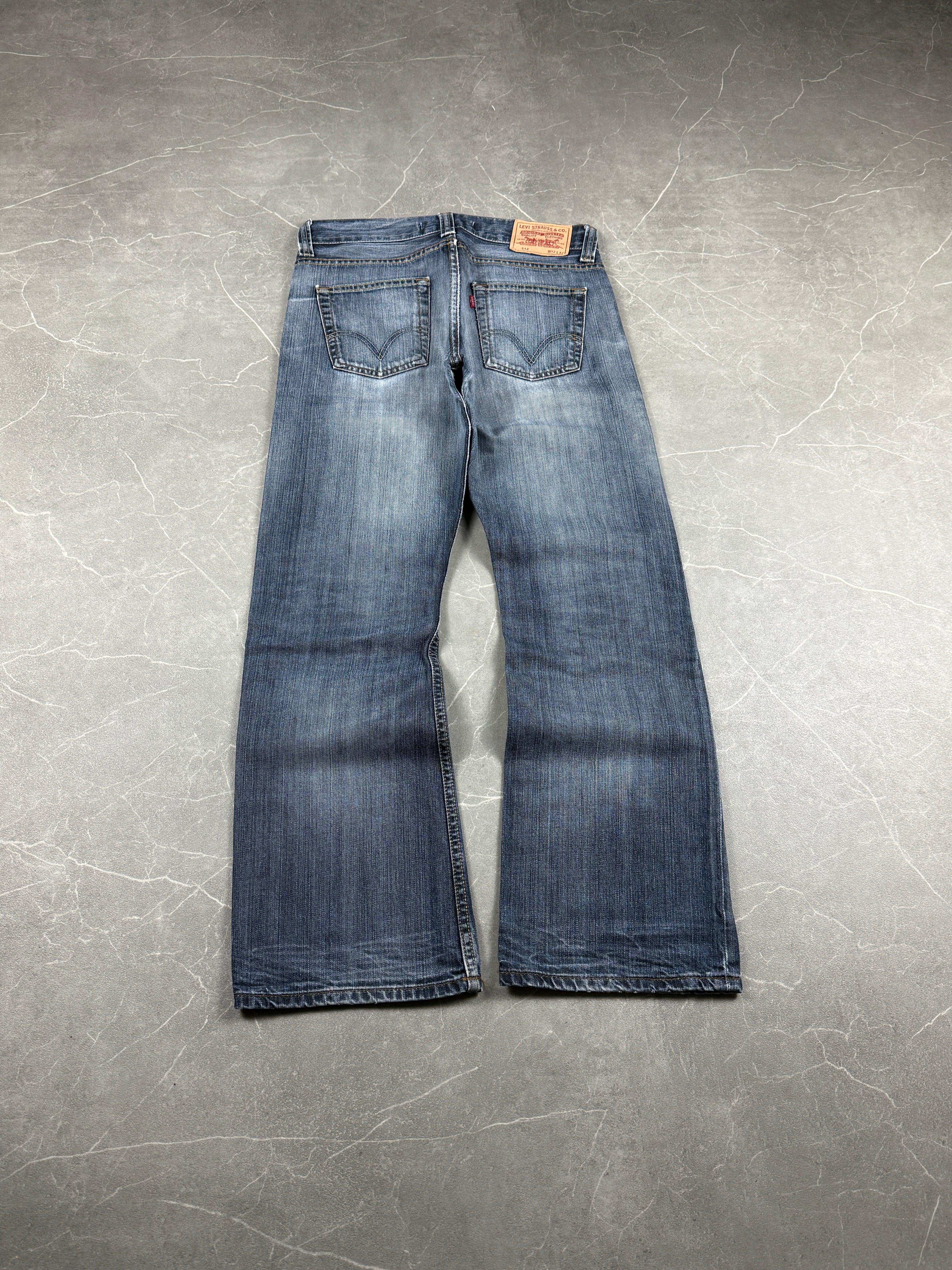Levis washed Bootcut Jeans (S-M)