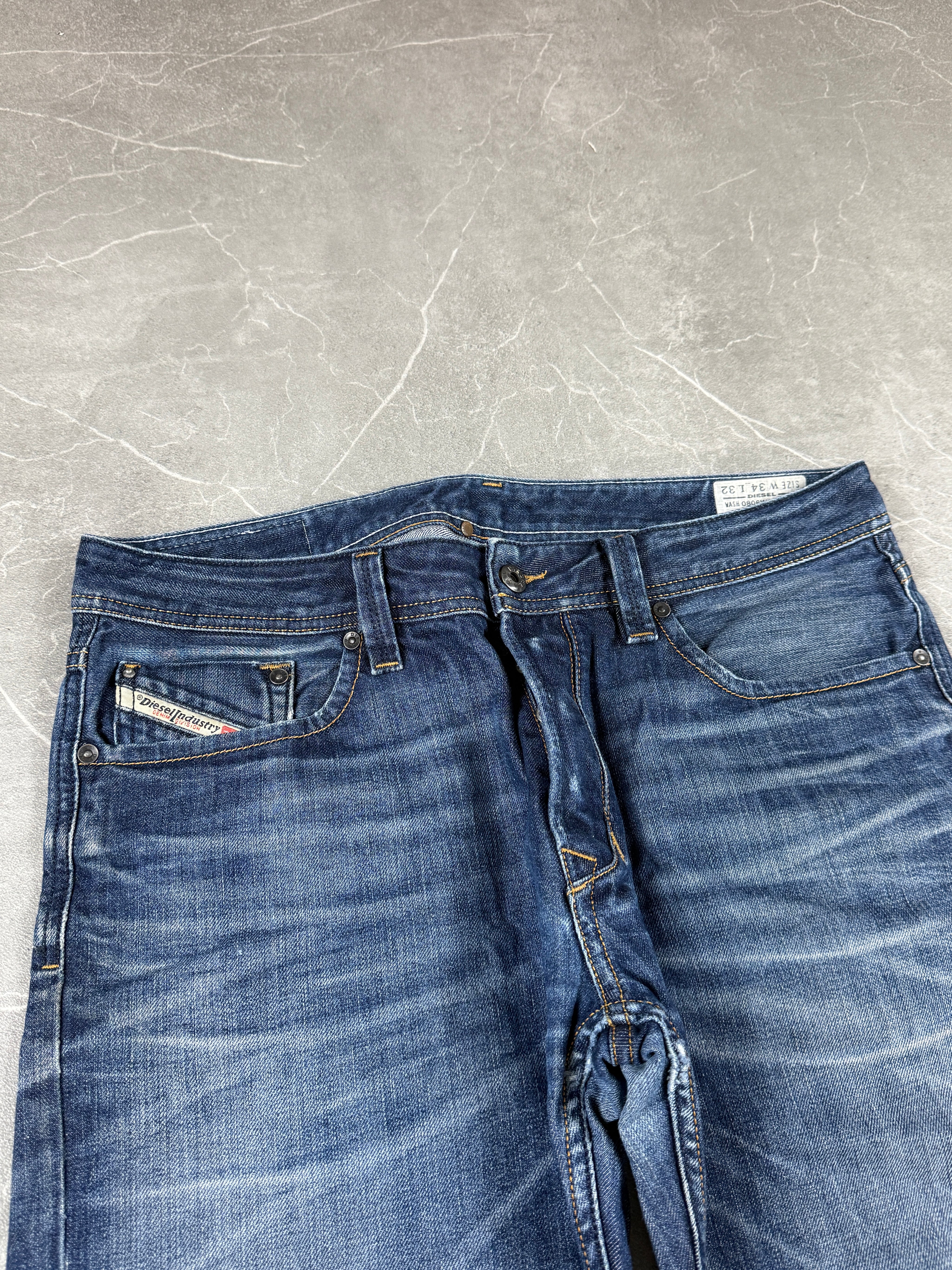 Diesel washed jeans (M)