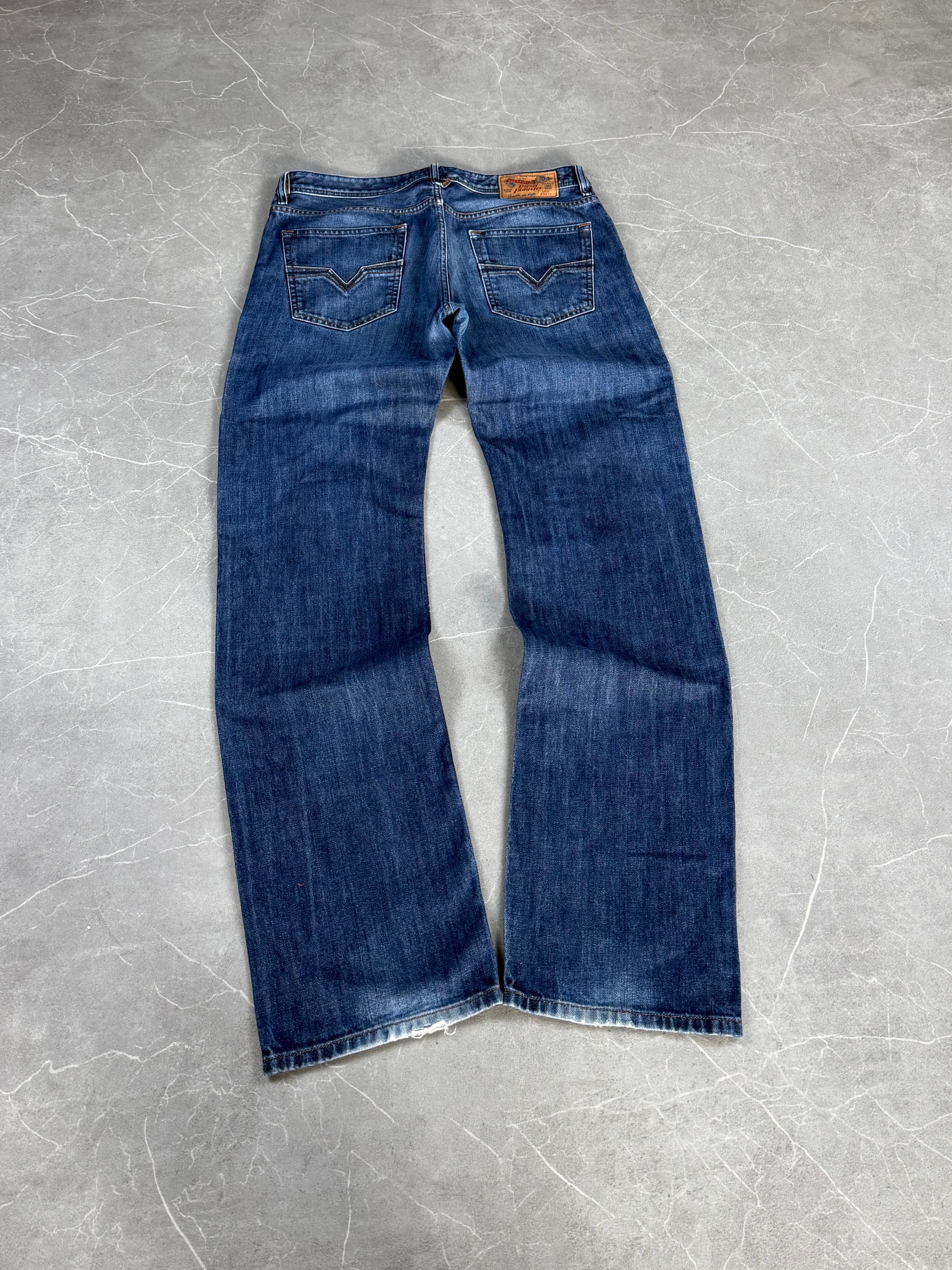 Diesel Vintage Straight fit Jeans (M)