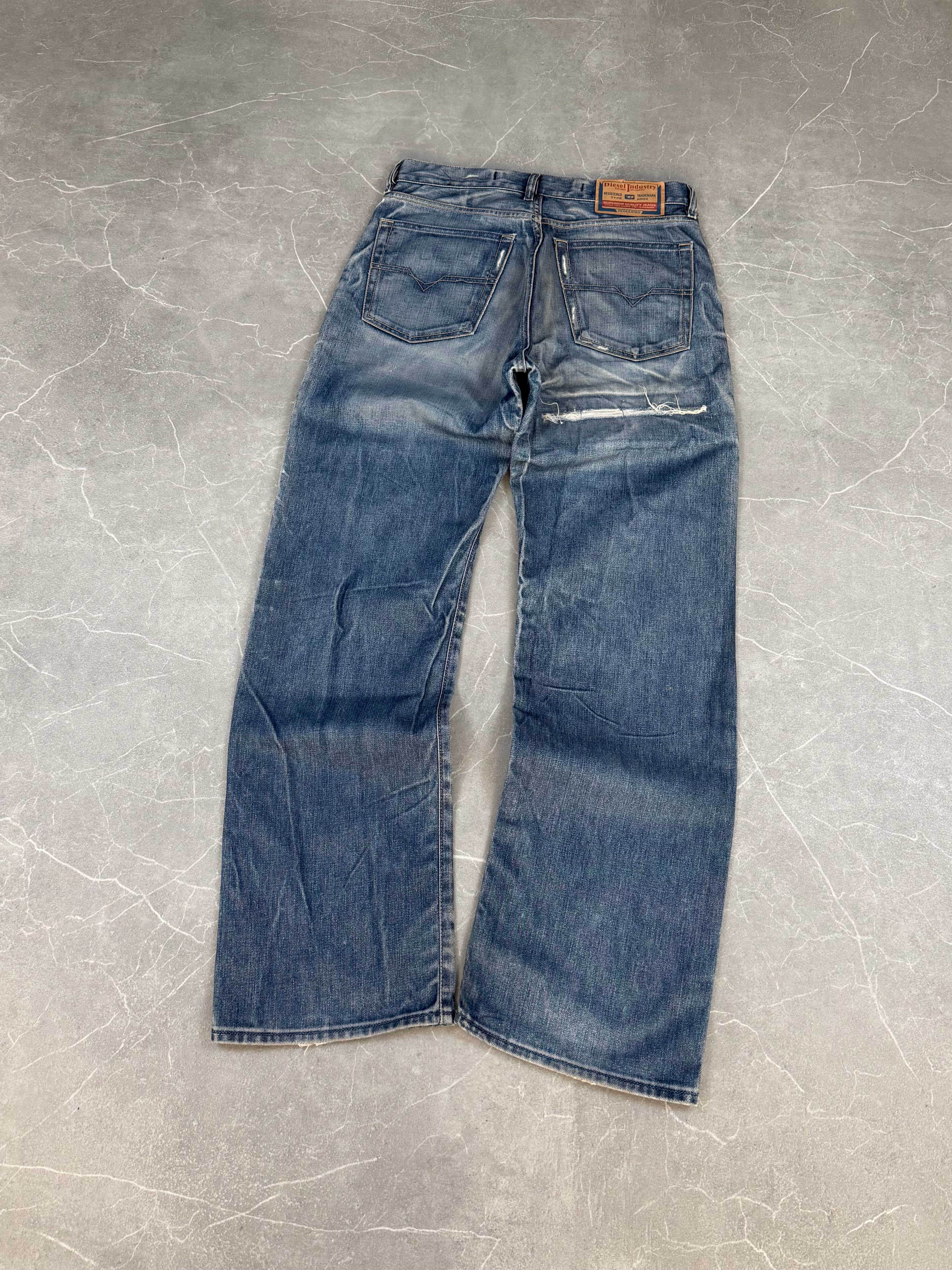 Diesel vintage washed Bootcut Jeans (S-M)