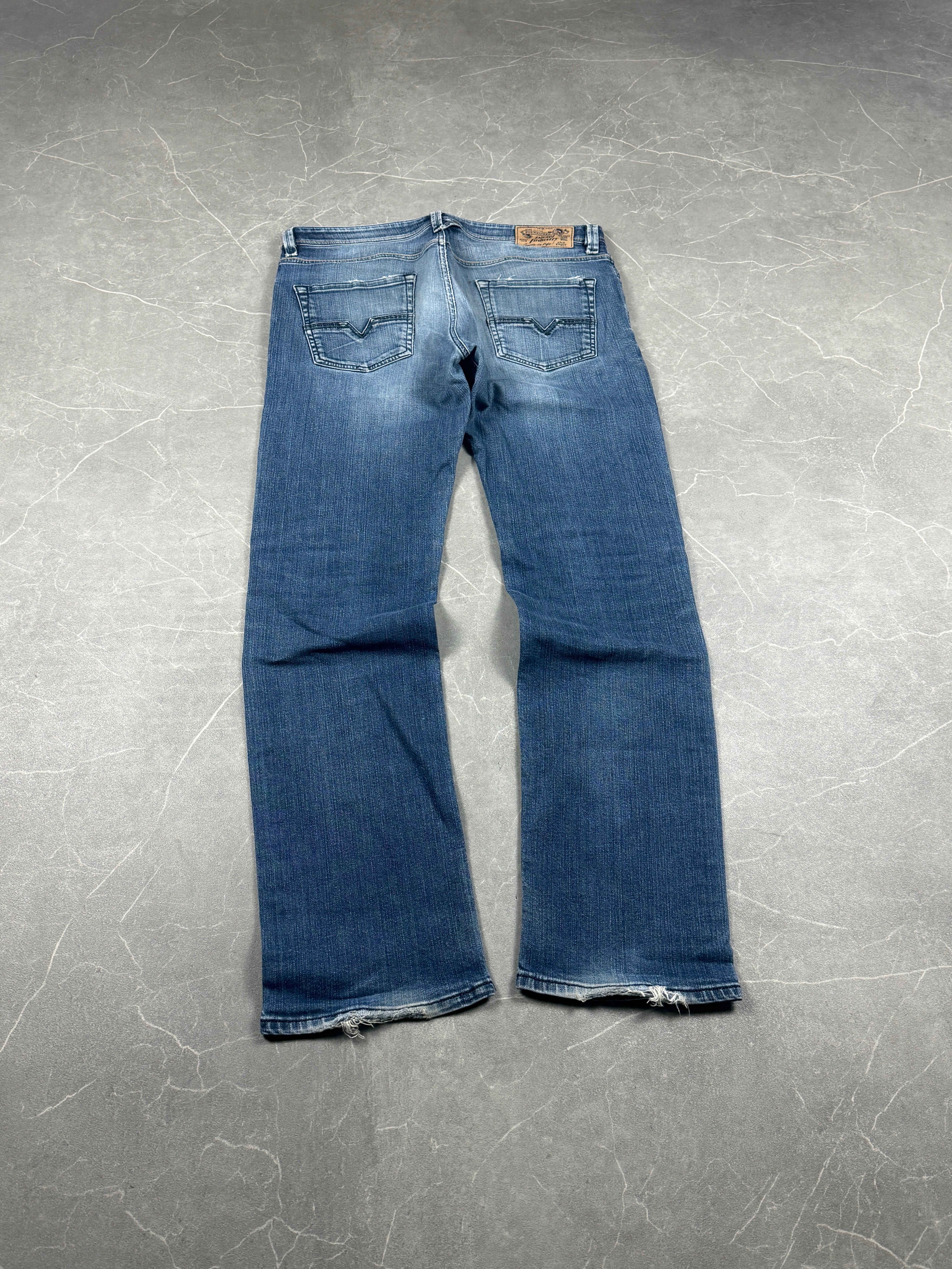 Diesel washed jeans (L)
