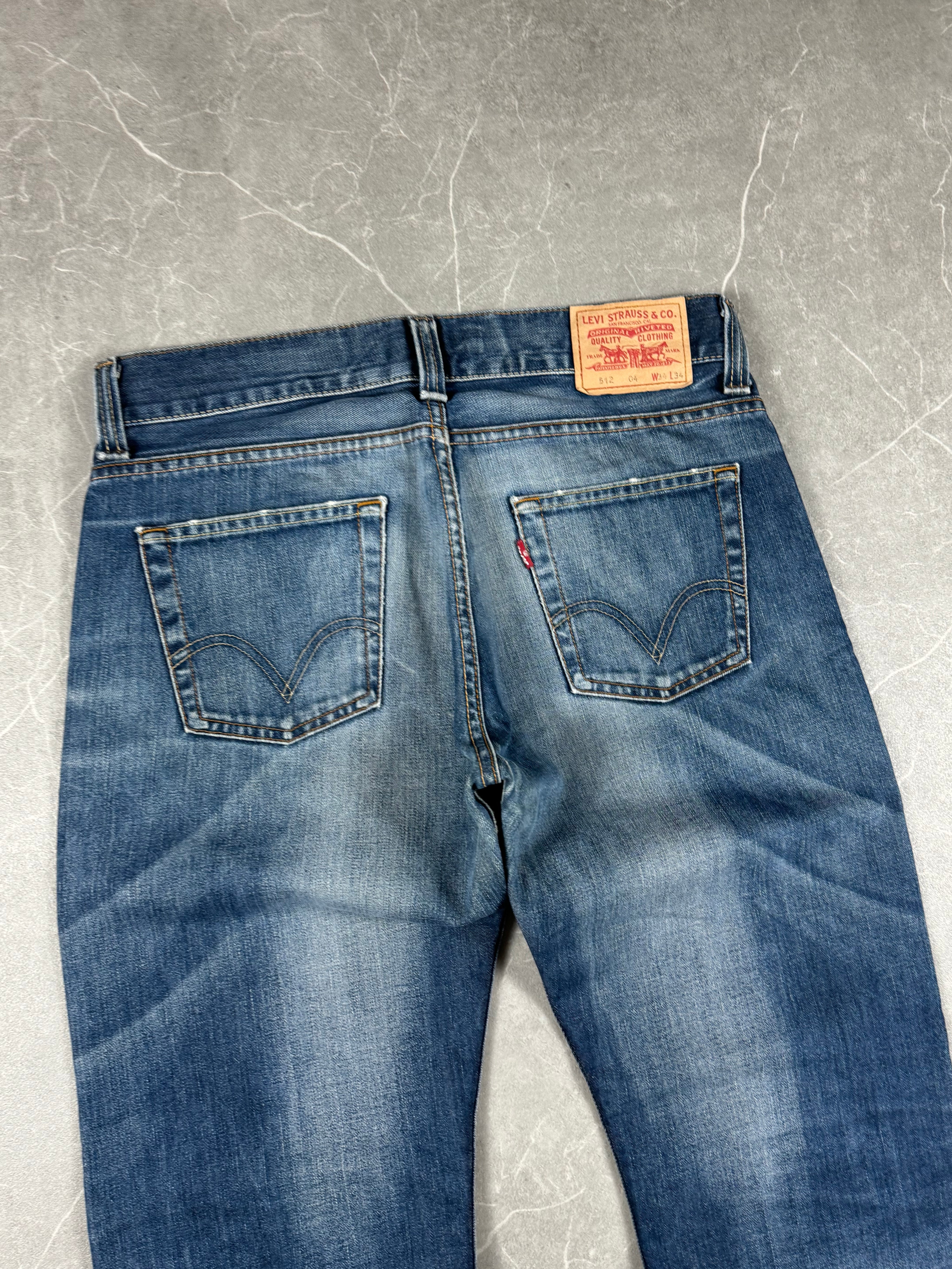 Levi's Bootcut Jeans (M)