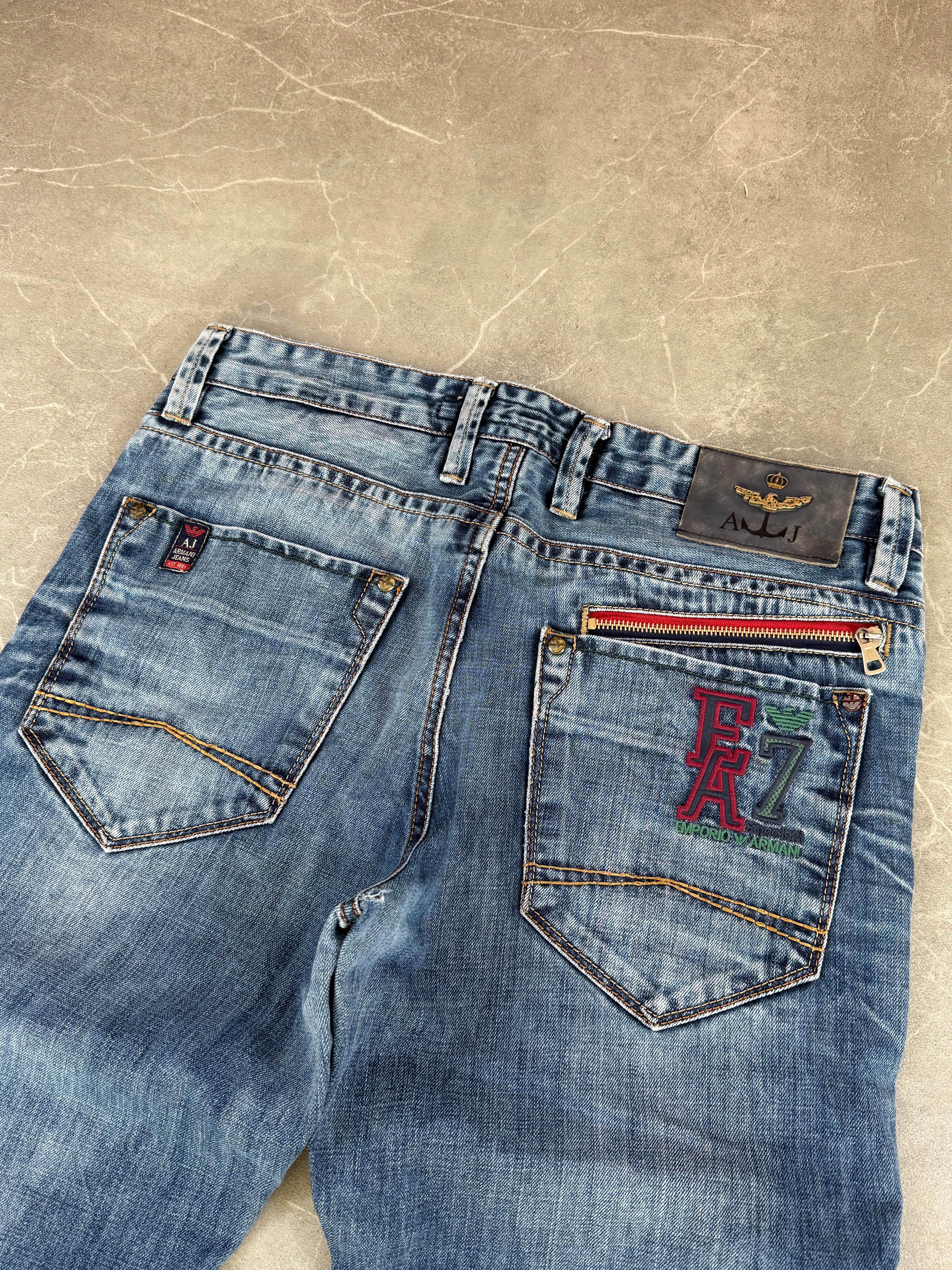 Armani Jeans (L)