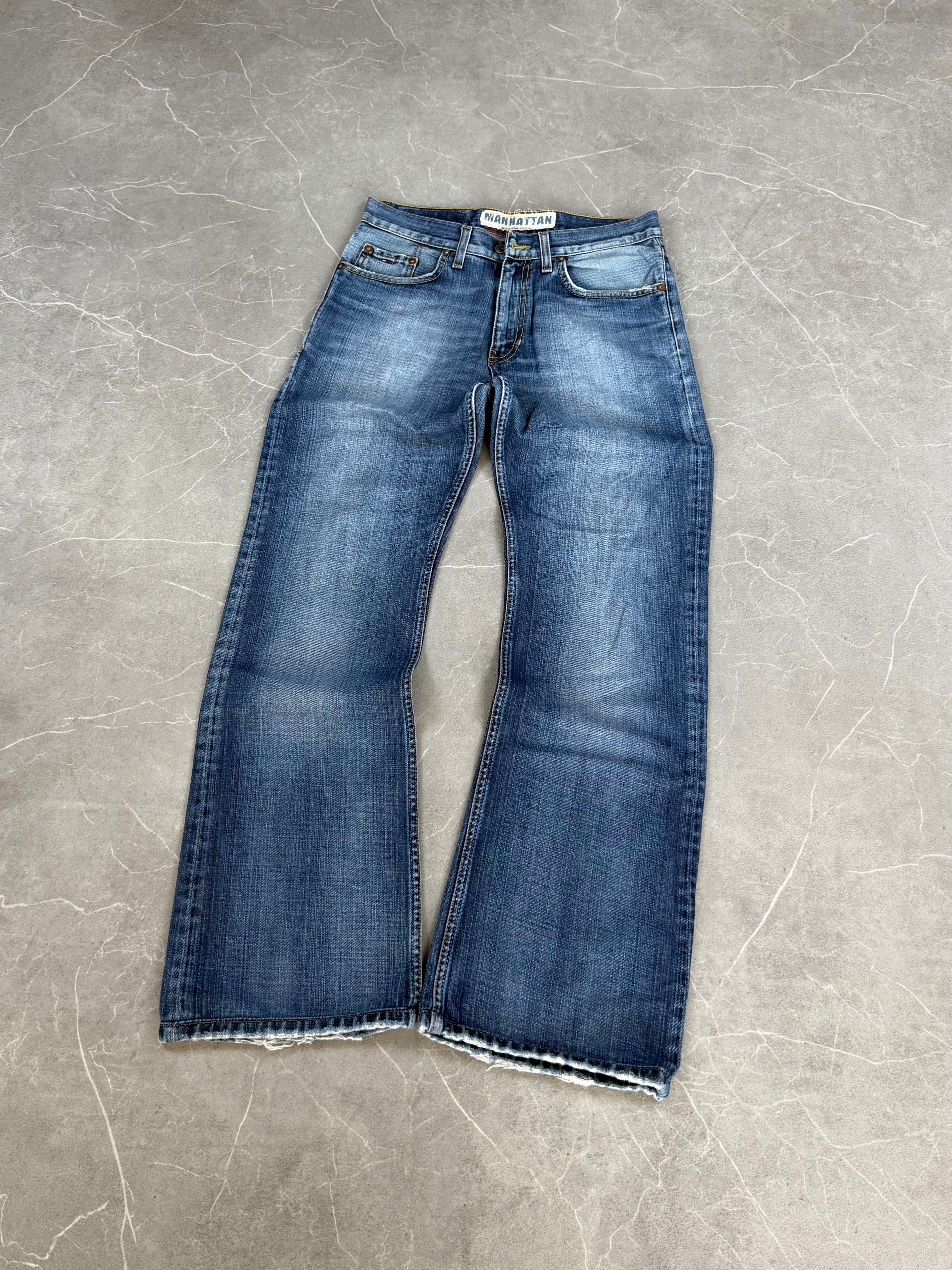 Vintage Tommy Hilfiger Bootcut Jeans (XS)