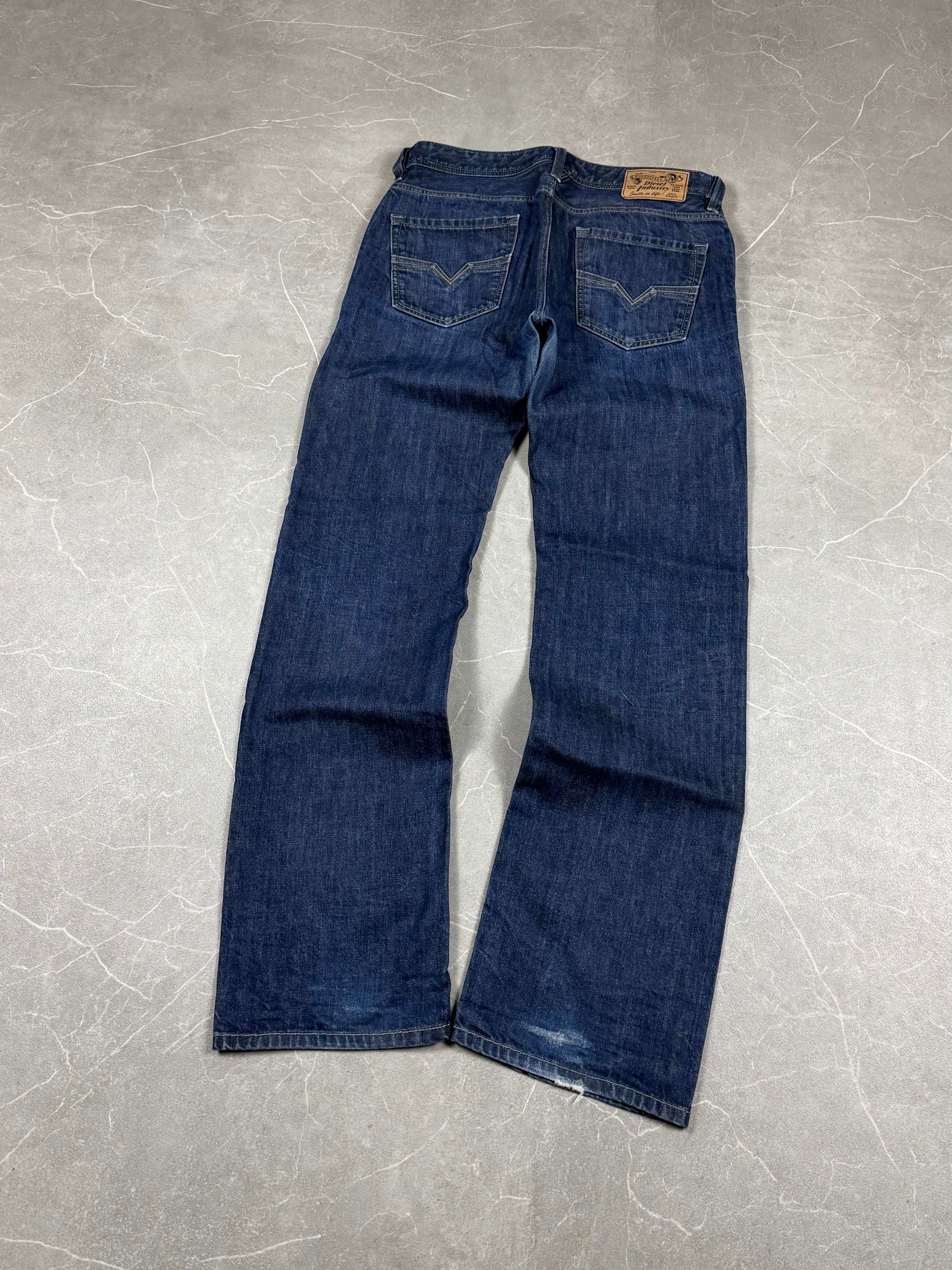 Diesel Vintage Straight Jeans (M)