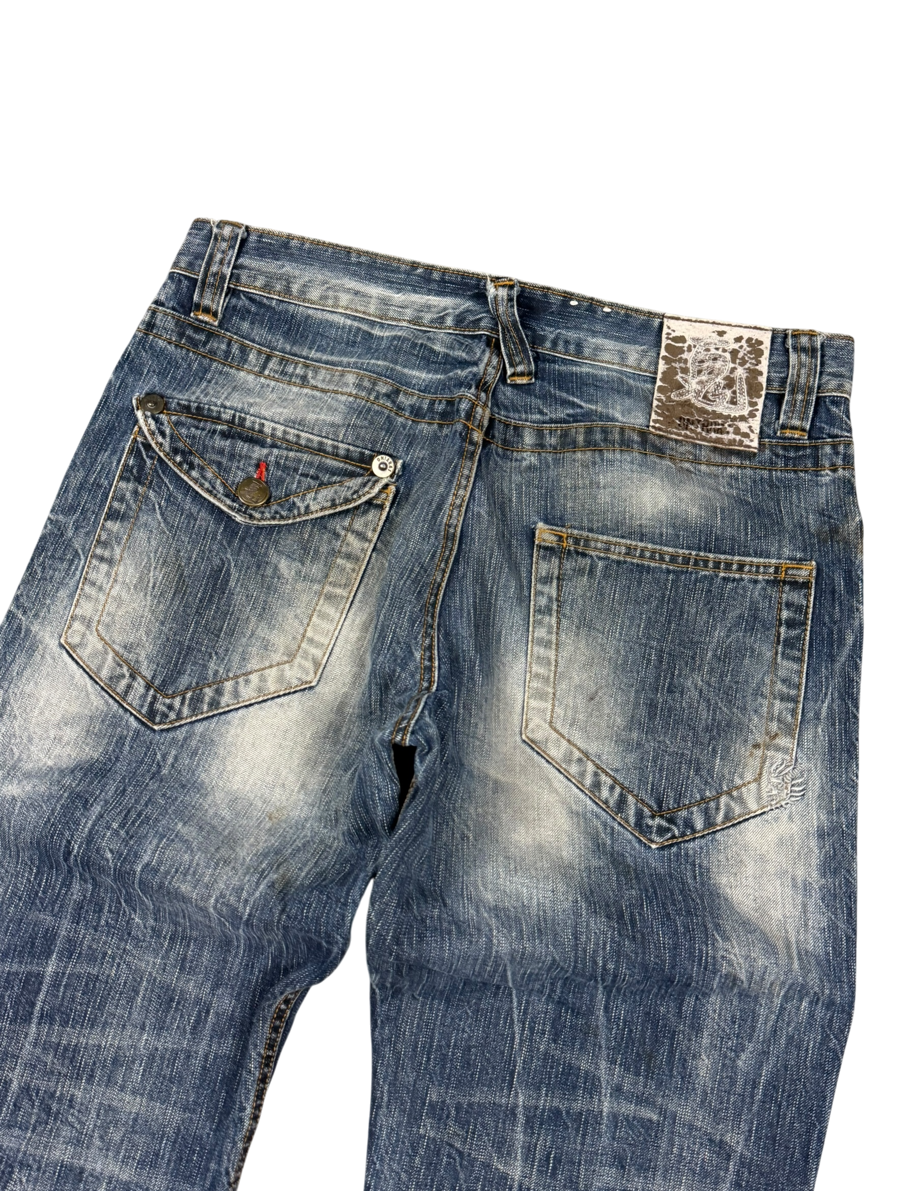 EEB4DCEE-261B-4C88-891D-085AD61954EF.png