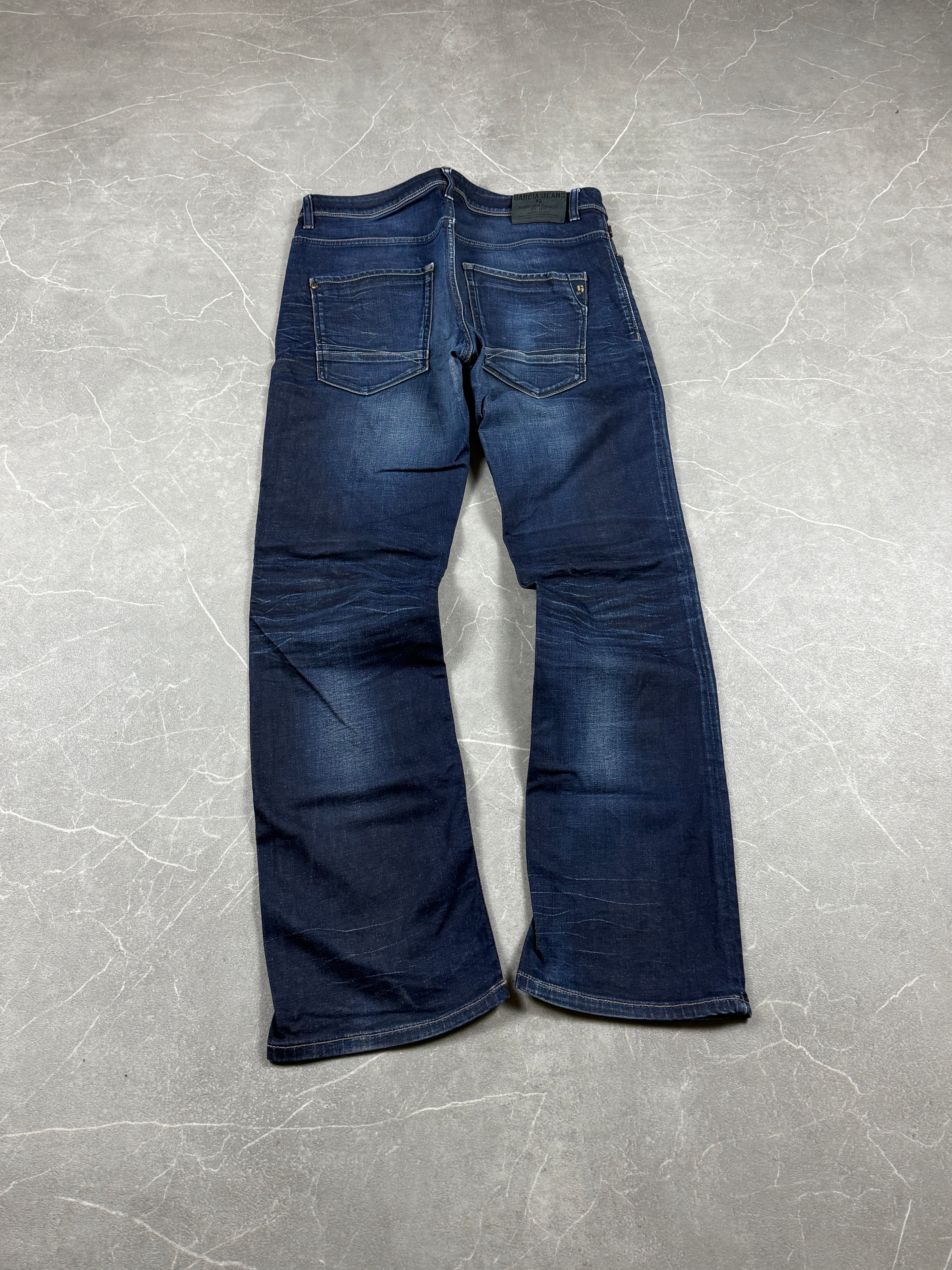 Vintage washed jeans (S)