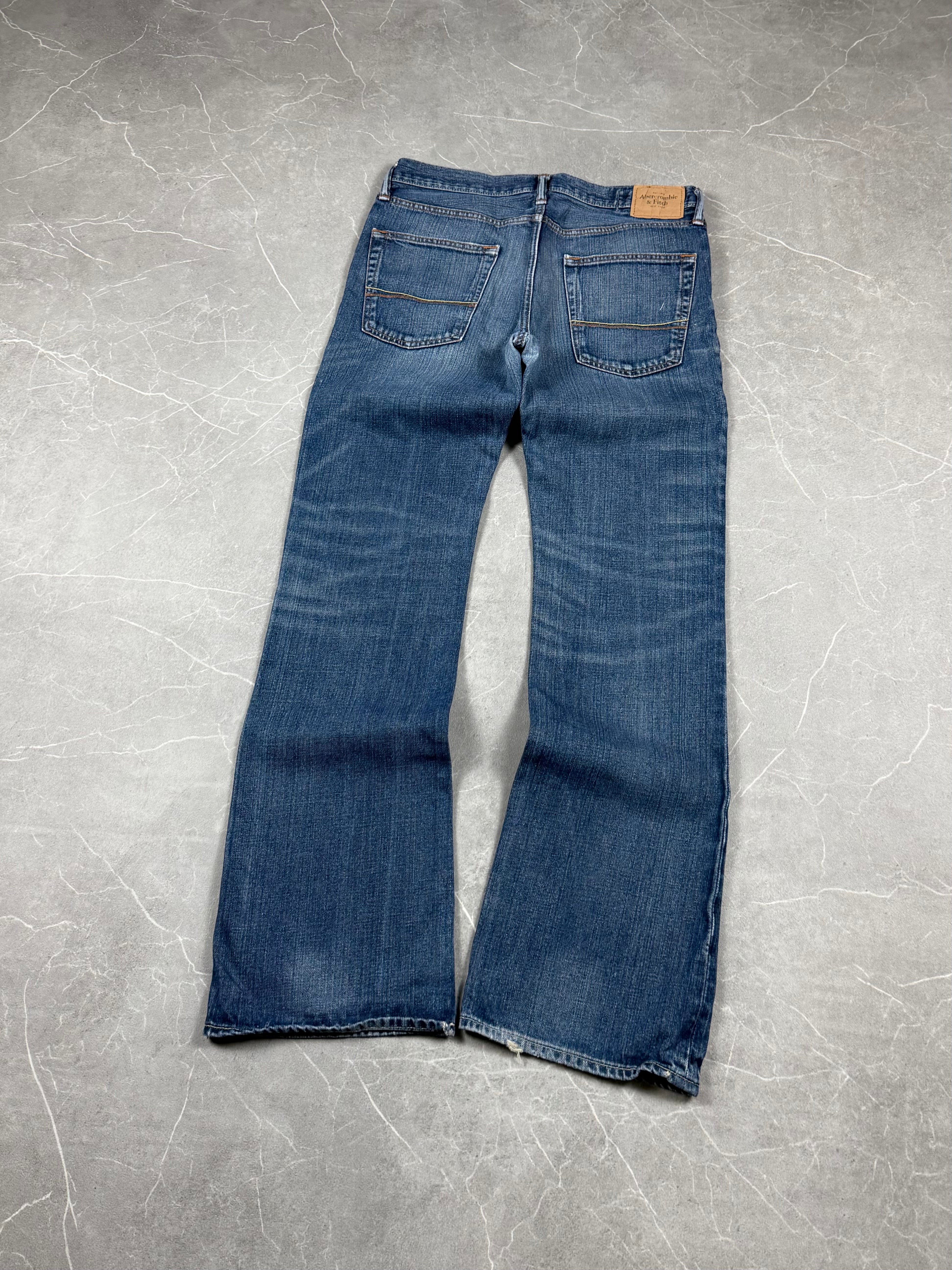 Vintage Washed Bootcut Jeans (S-M)