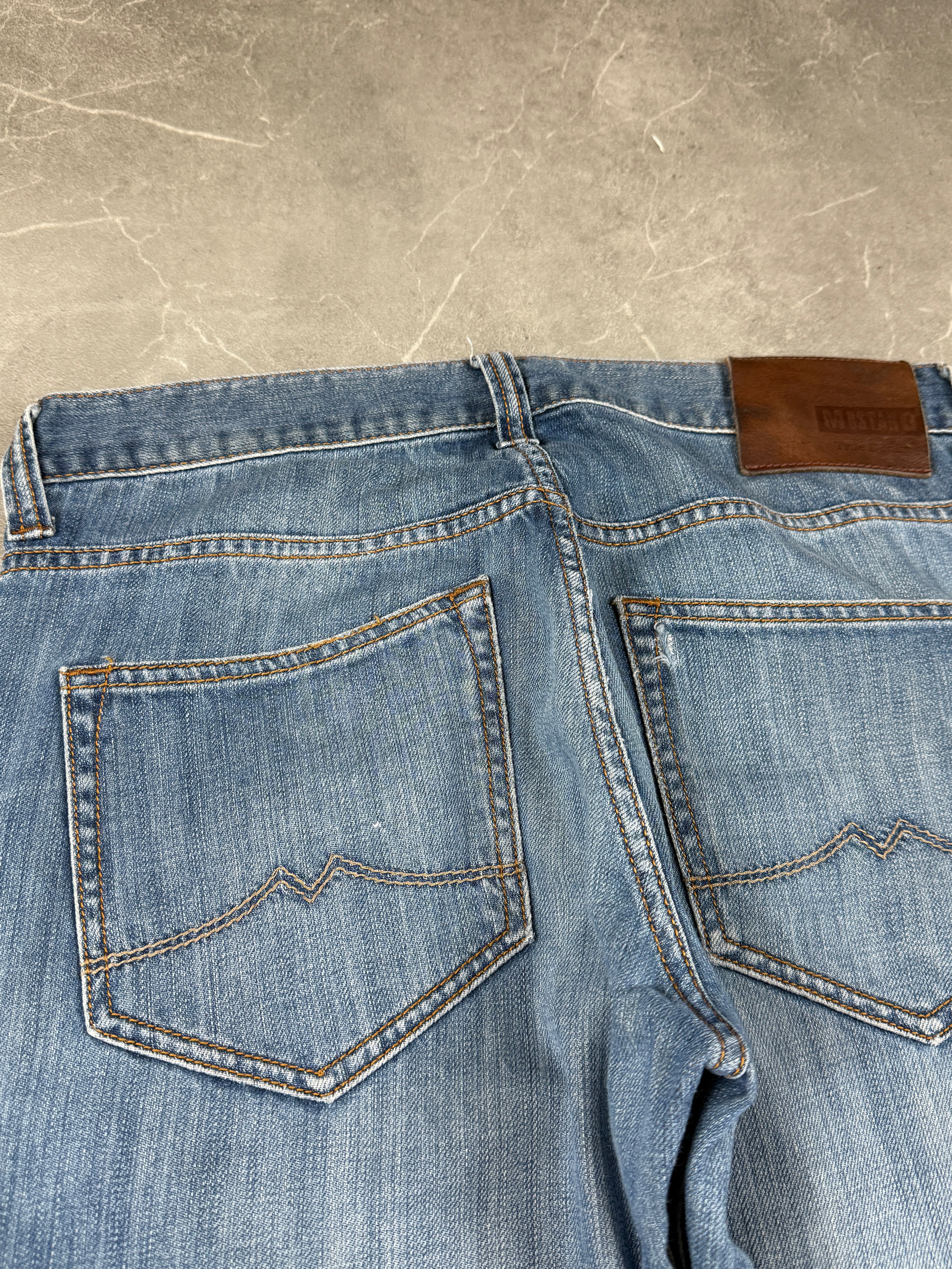 Mustang Bootcut Jeans (SM)
