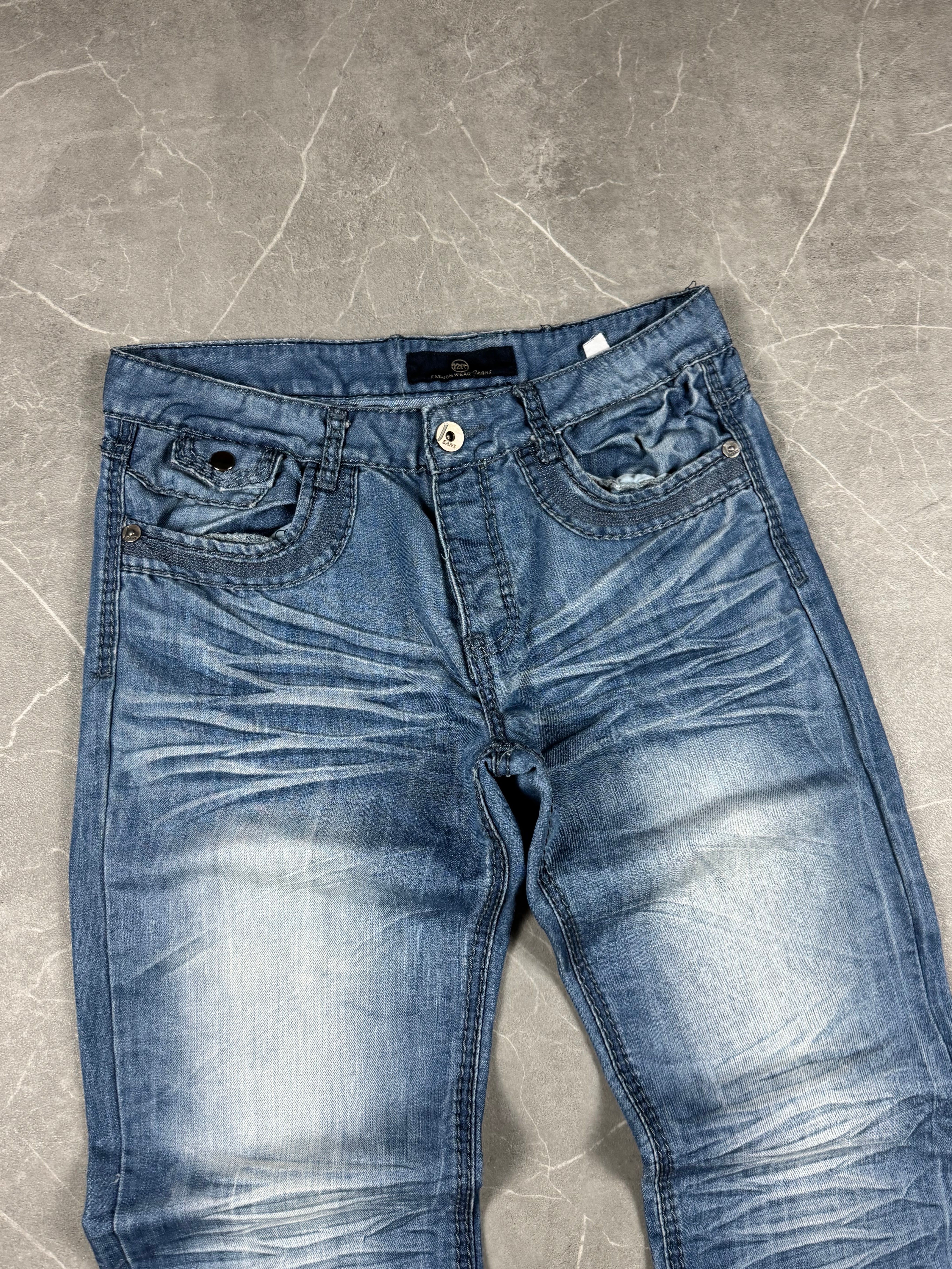 Vintage washed Slim-Jeans (M-L)