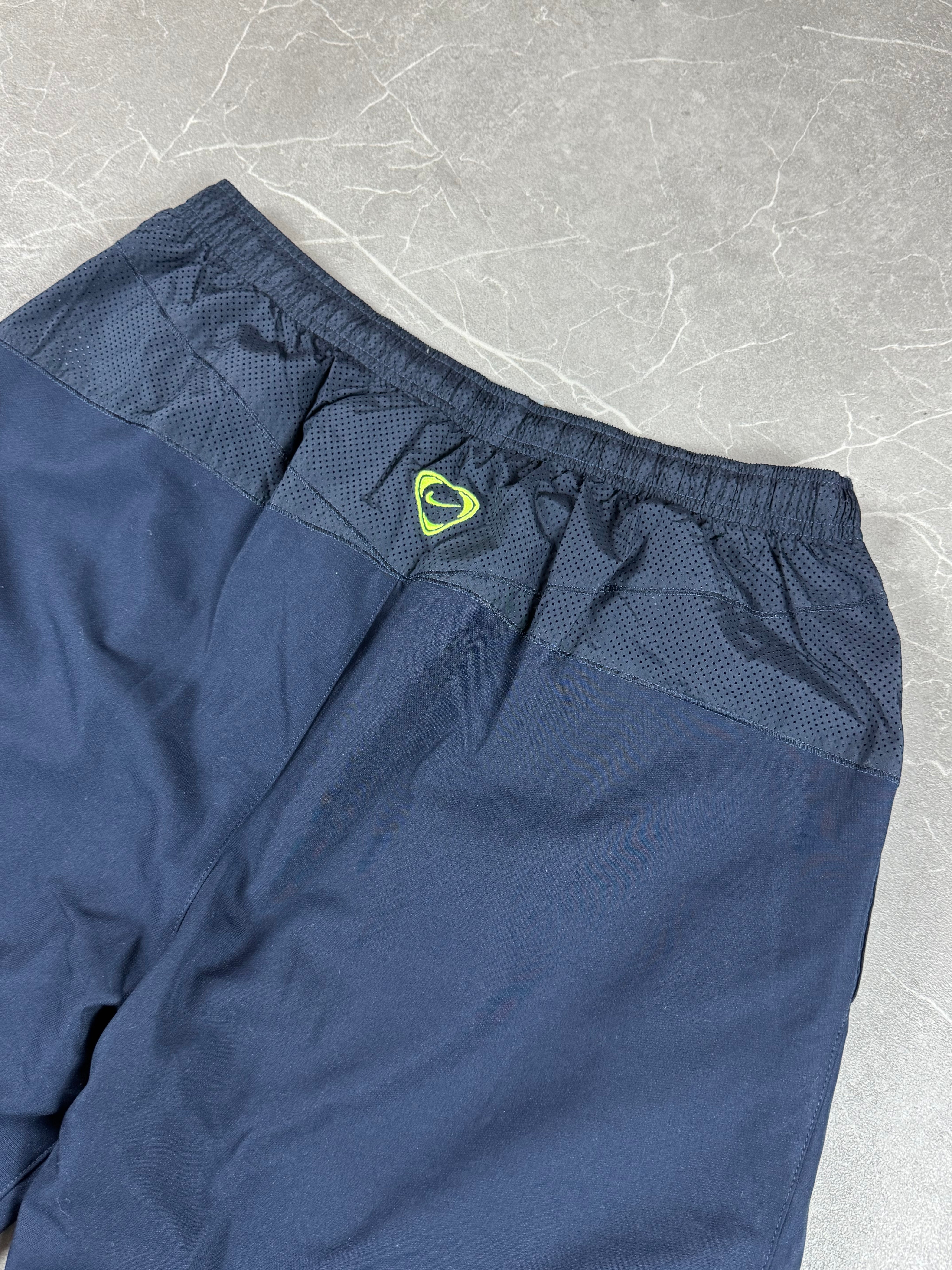 Nike Barcelona Trackpants (L)
