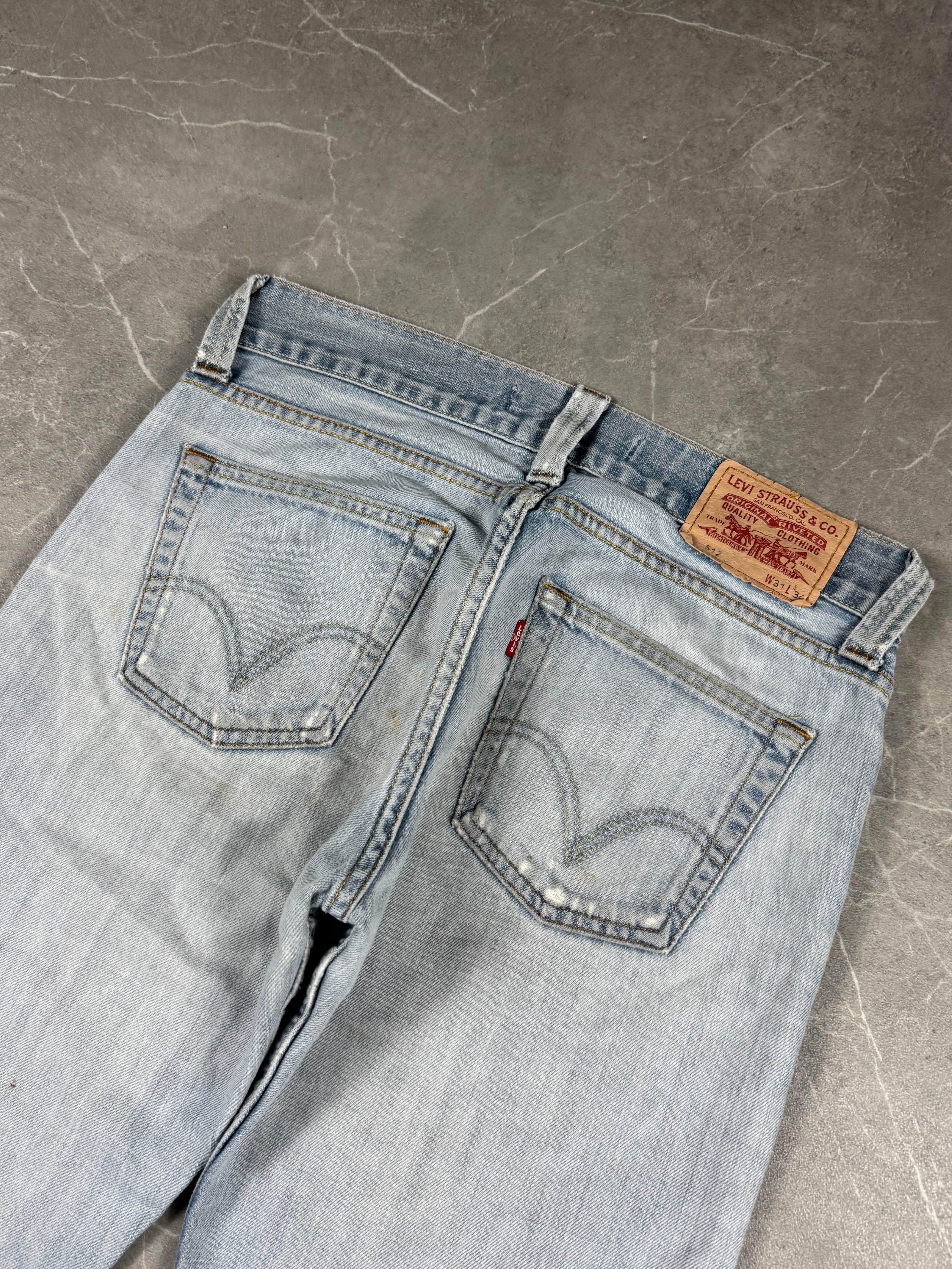 Levi's Bootcut Jeans (M)