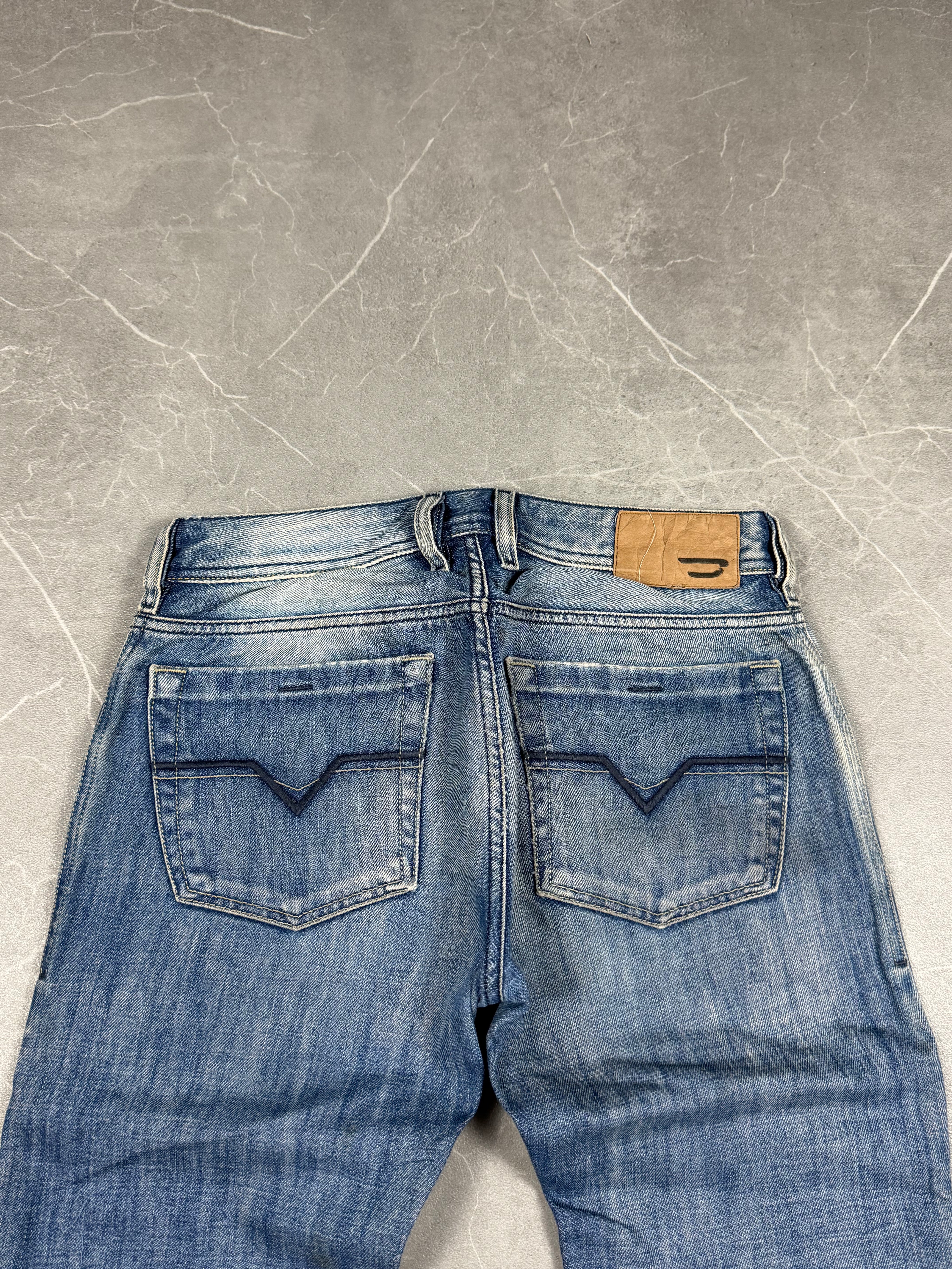 Diesel Bootcut Jeans (XS)