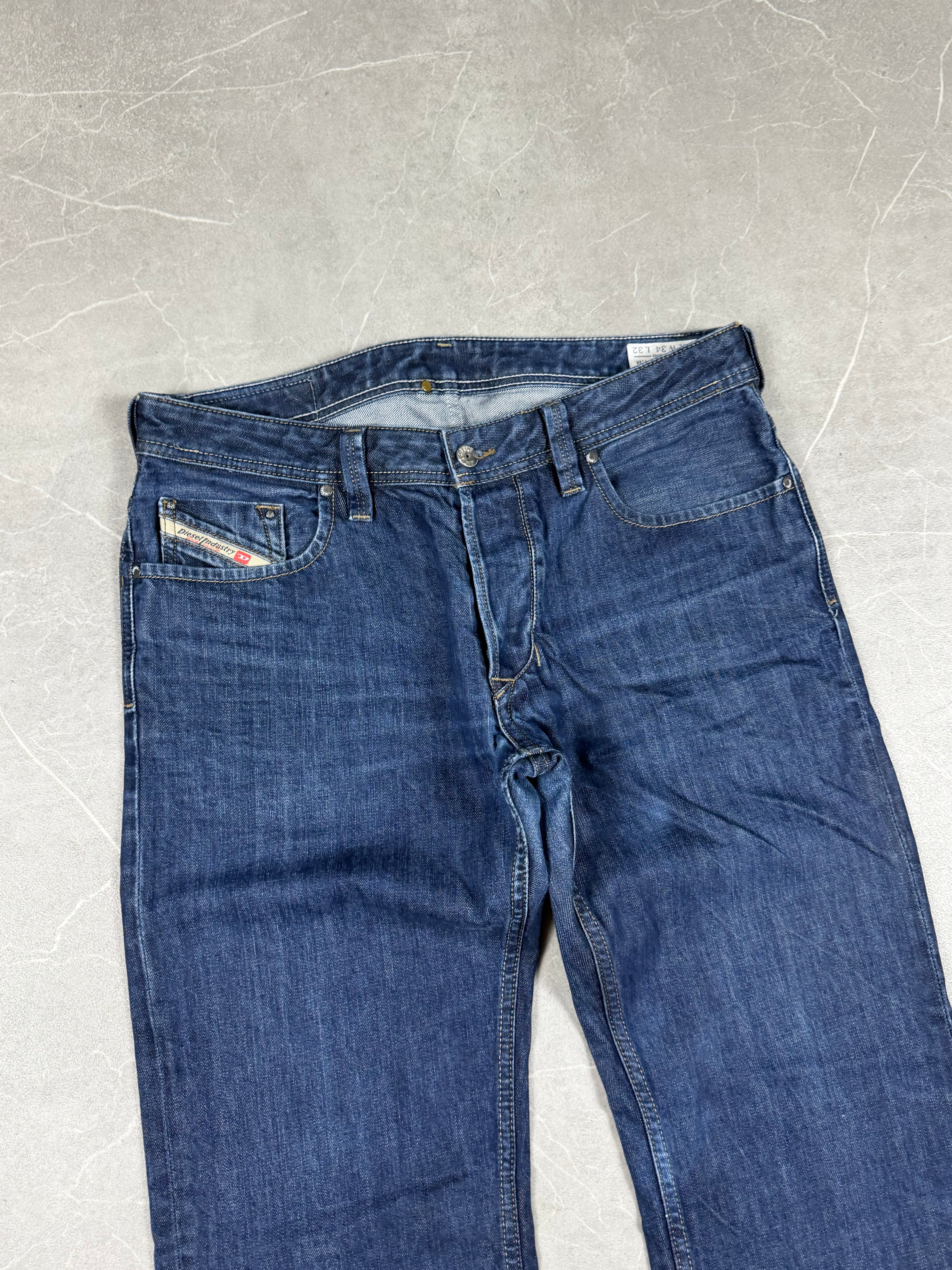 Diesel Vintage Straight Jeans (M)