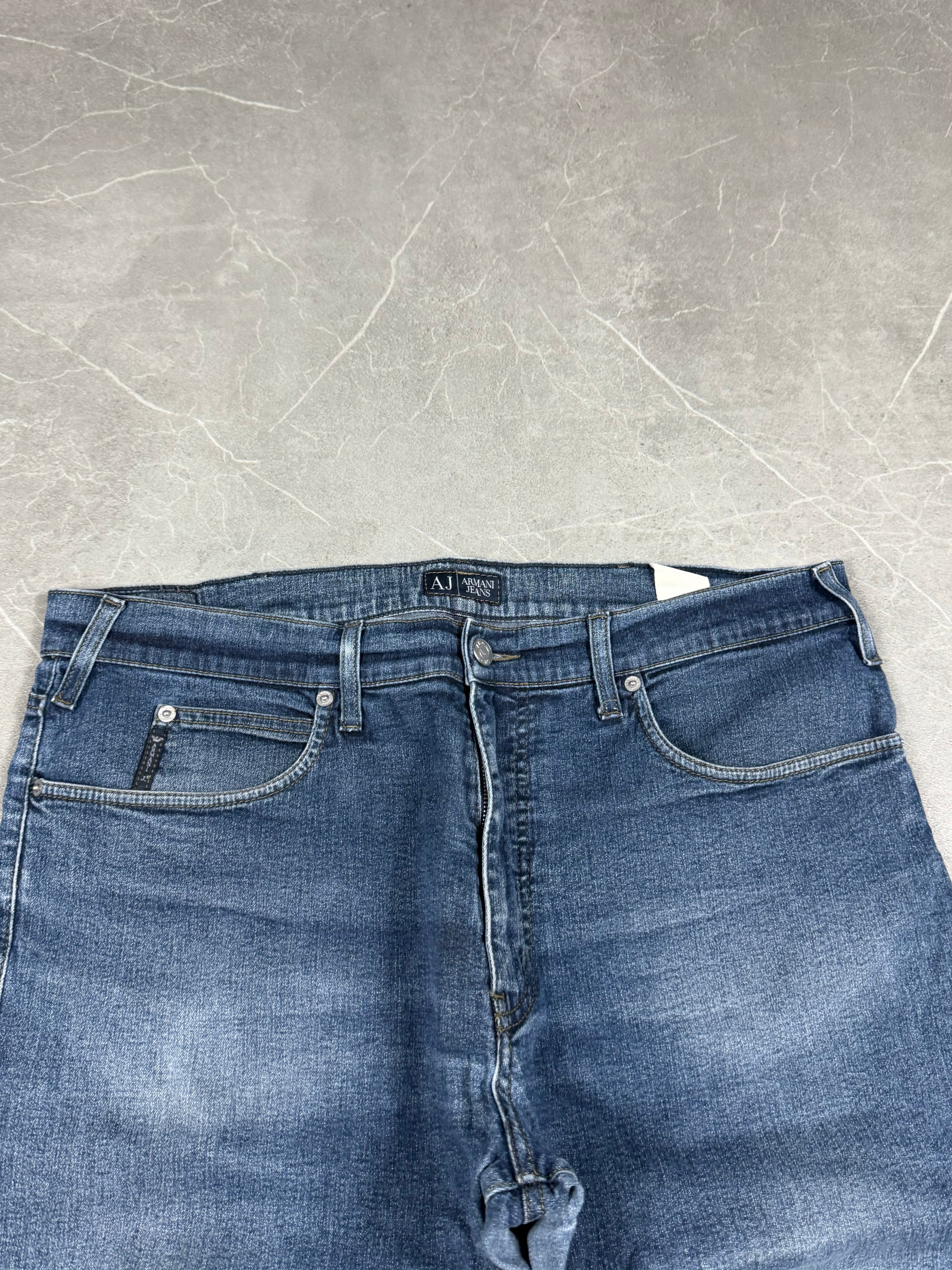 Armani Straight Fit Jeans (S)