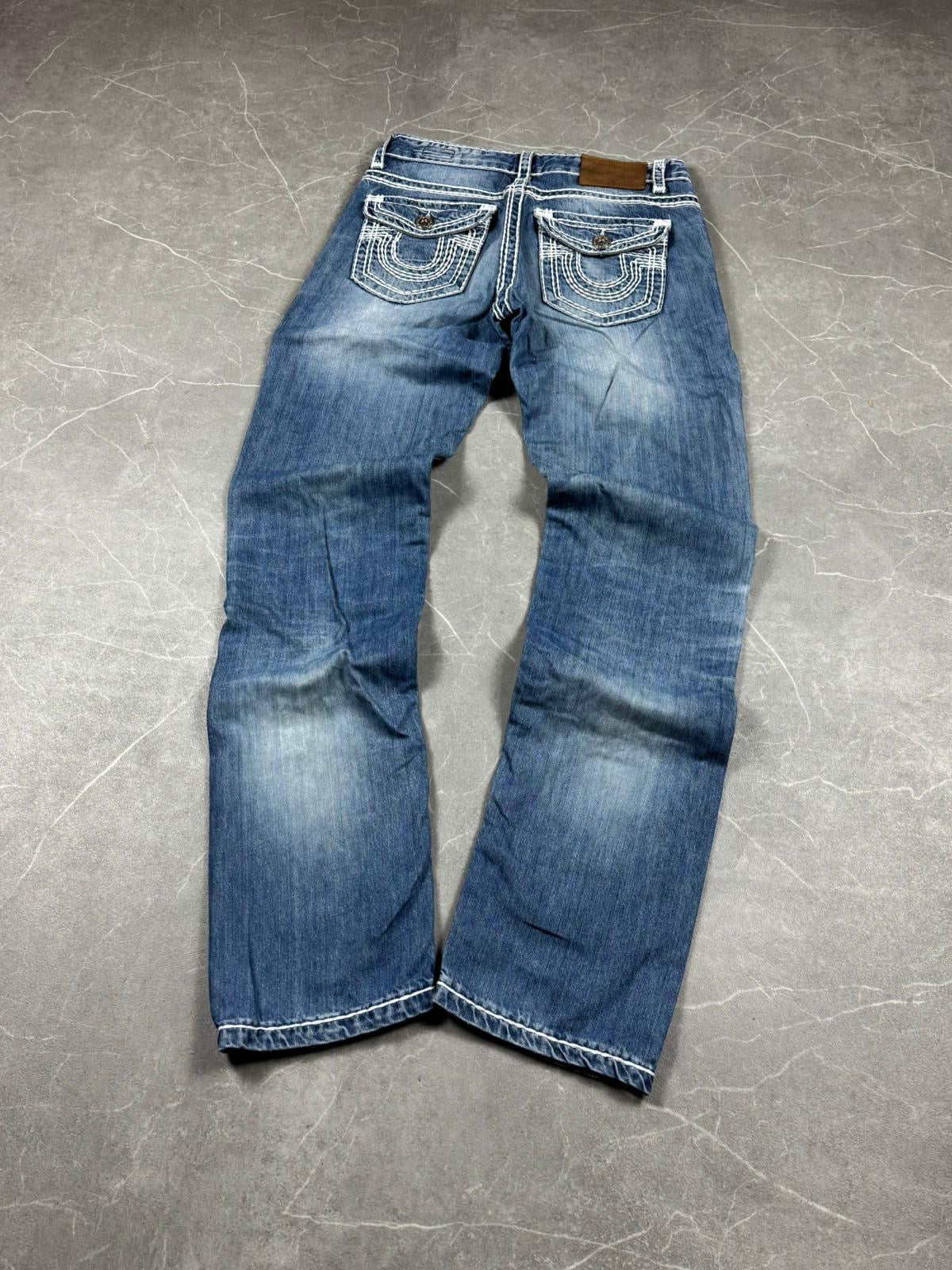 True Religion Washed Jeans (M-L)